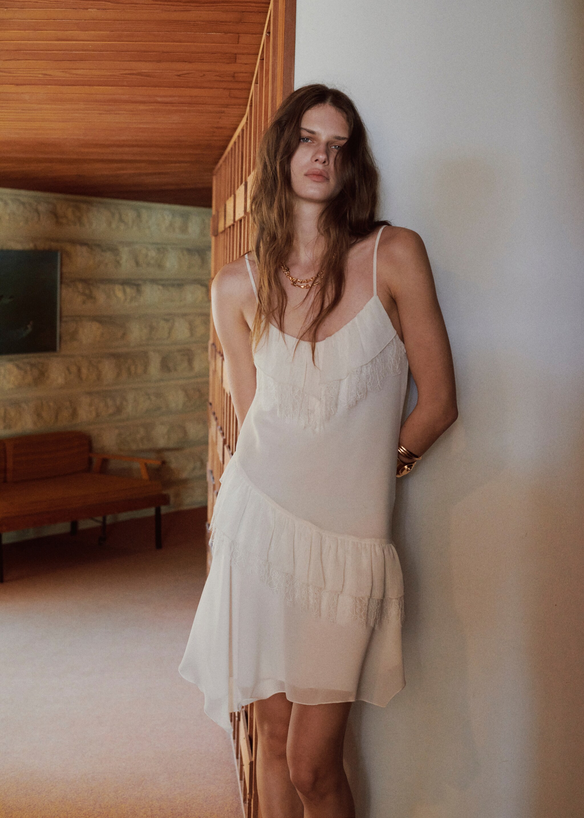 Lace ruffle dress - Medium plane, Ecru. Ref: 27007169-00.