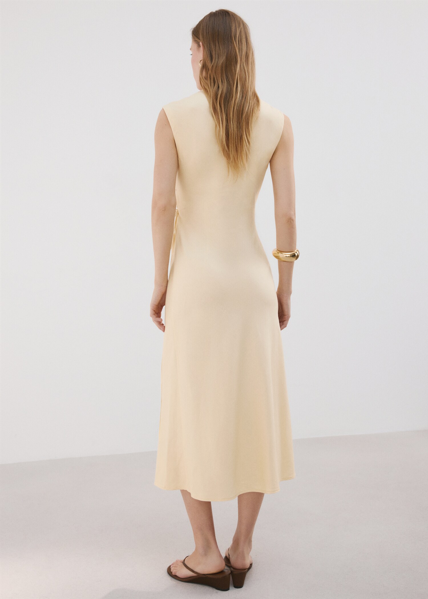 Wrap midi-dress with knot - Reverse of the article