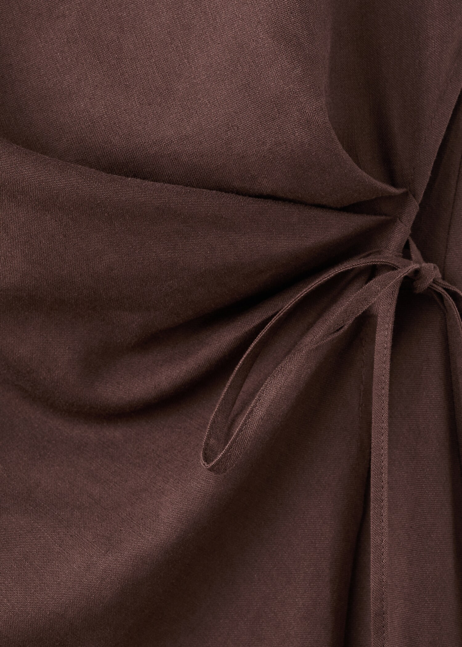 Wrap midi-dress with knot - Details of the article 8