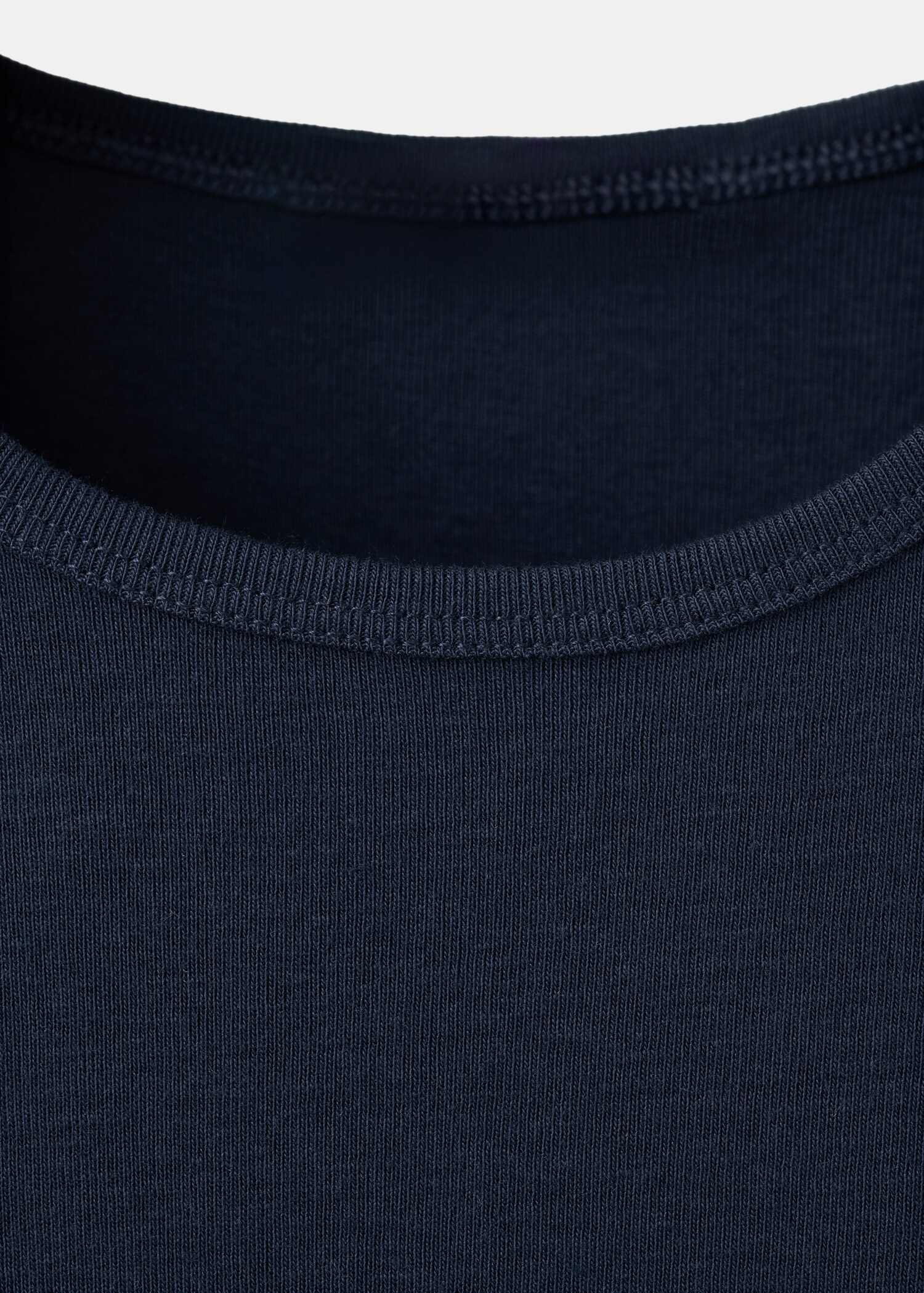 تي شيرت بكم قصير من القطن المختلط - تفاصيل المنتج 8