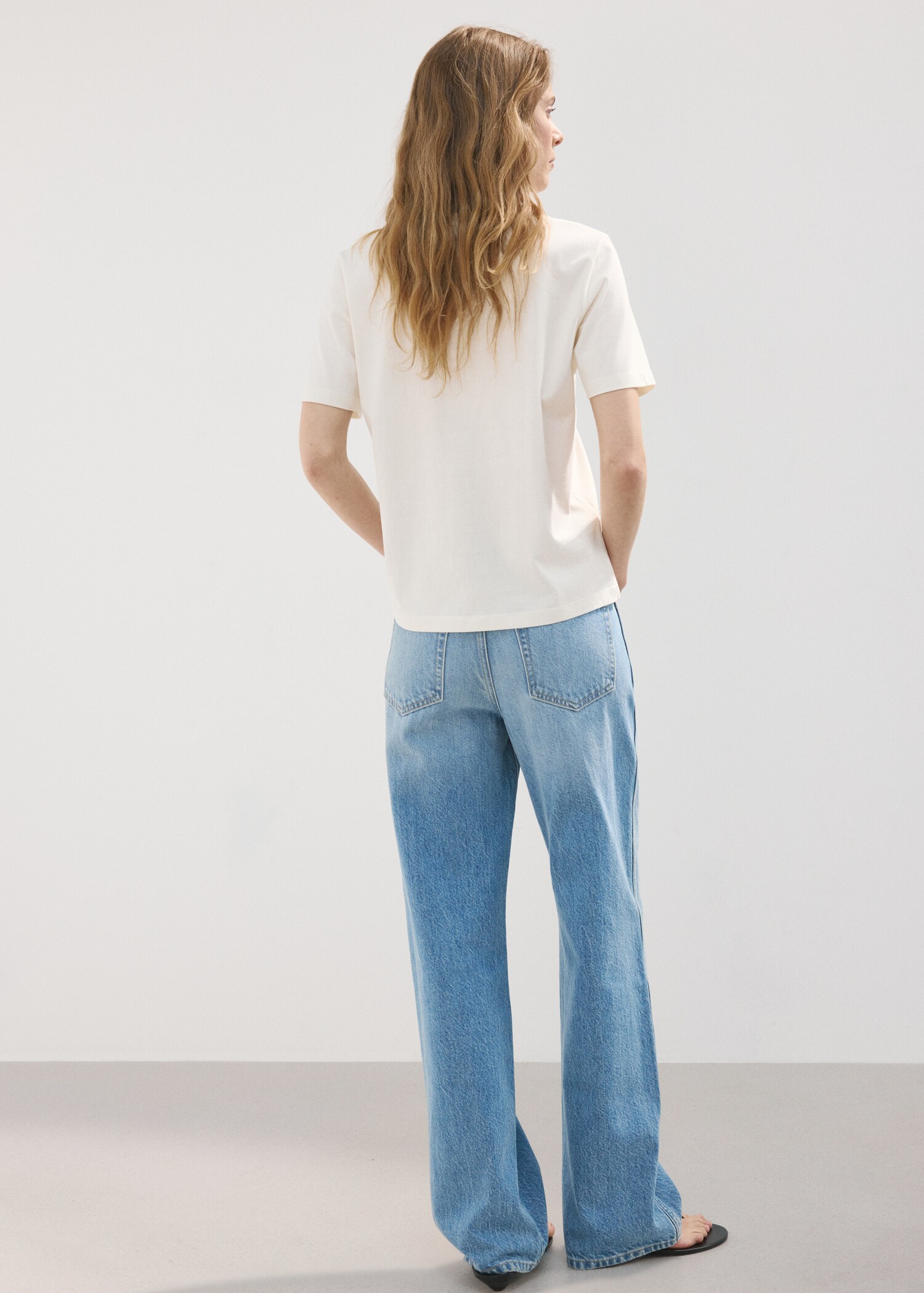 Short-sleeved printed t-shirt - Reverse of the article