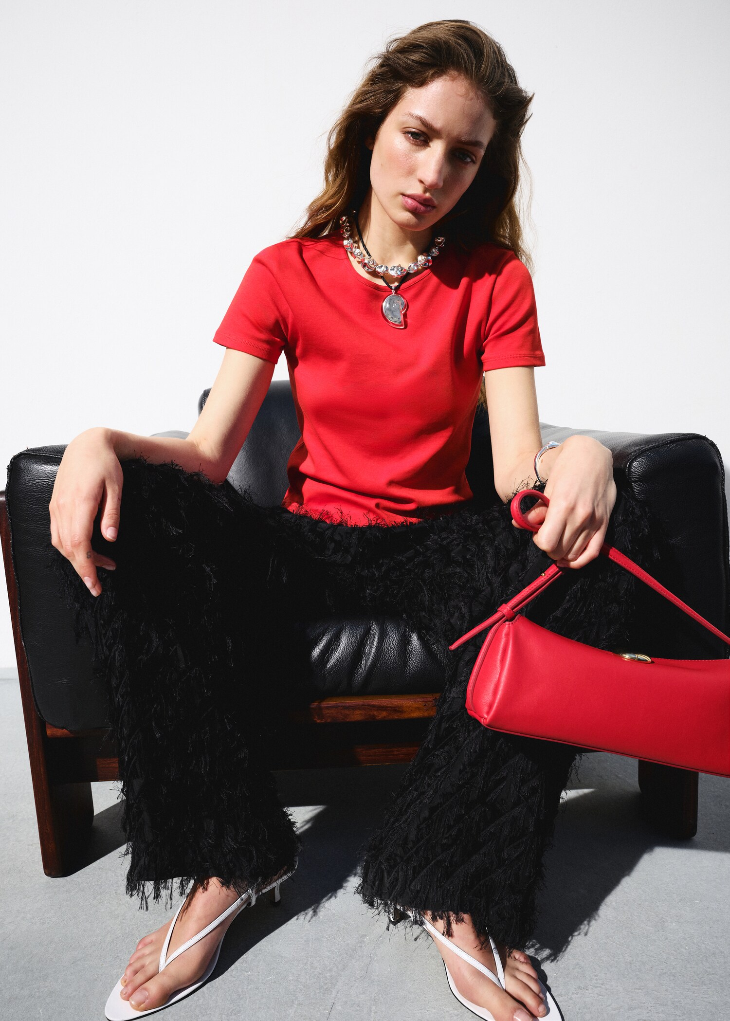 Short-sleeved cotton t-shirt - Details of the article 6