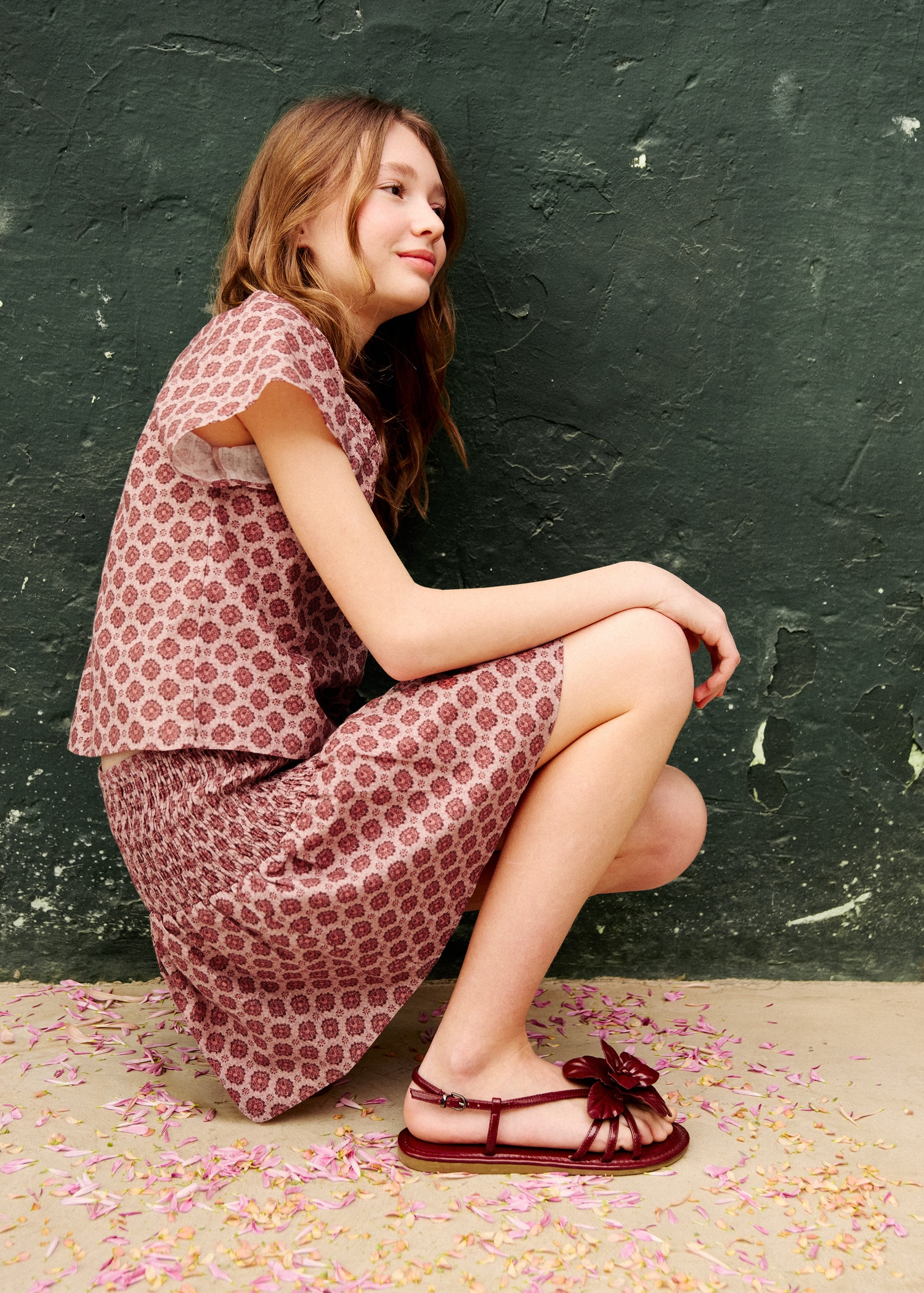 Embossed flower sandals - Details of the article 5