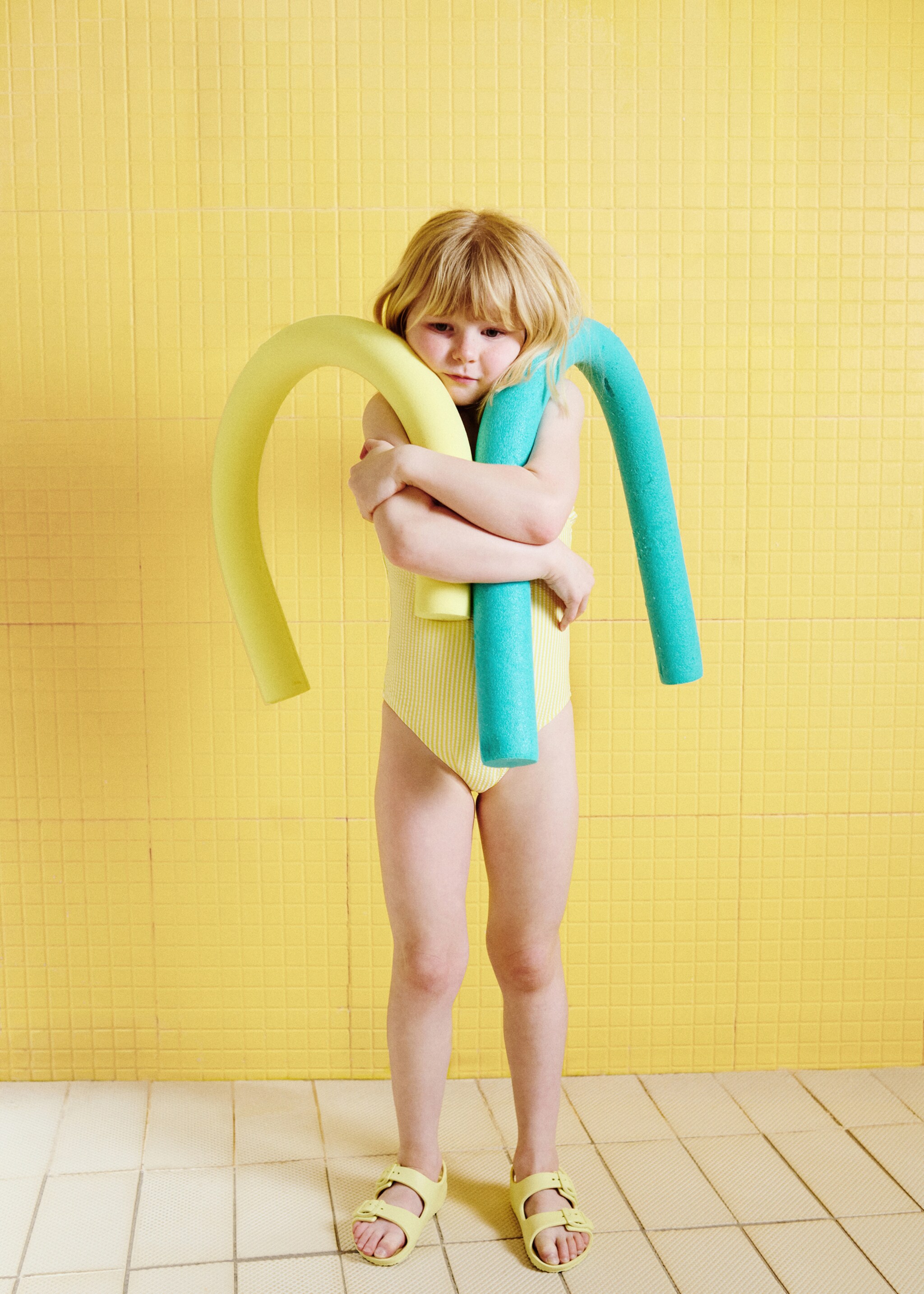 Rubberised buckle sandals - Details of the article 5, Mint Green. Ref: 27007907-00.