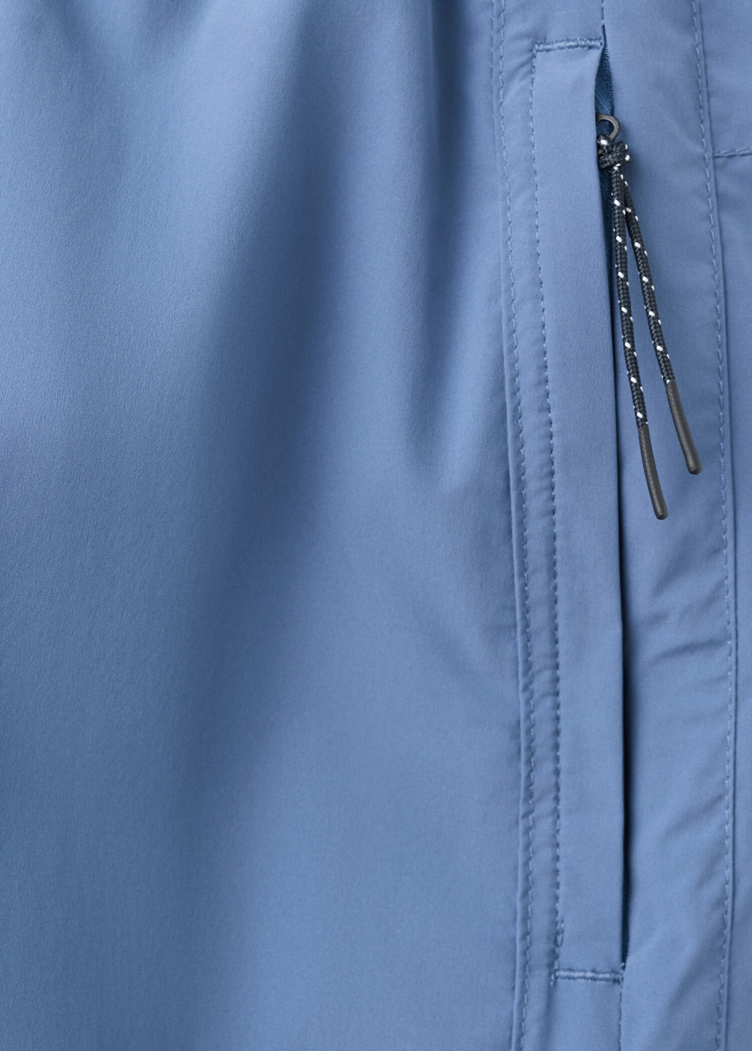 Swimsuit with zip pockets - Details of the article 8