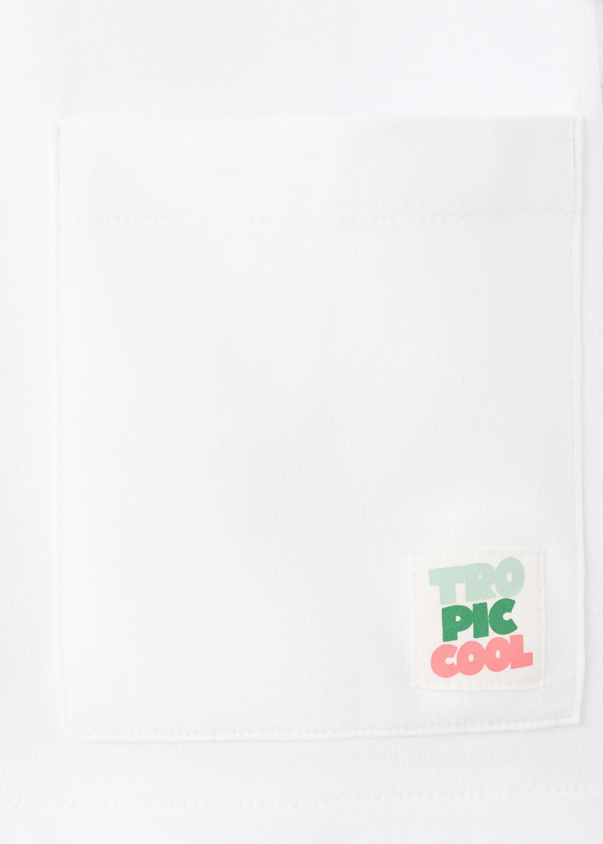 Cotton T-shirt with pocket detail - Details of the article 0, White. Ref: 27007923-00.