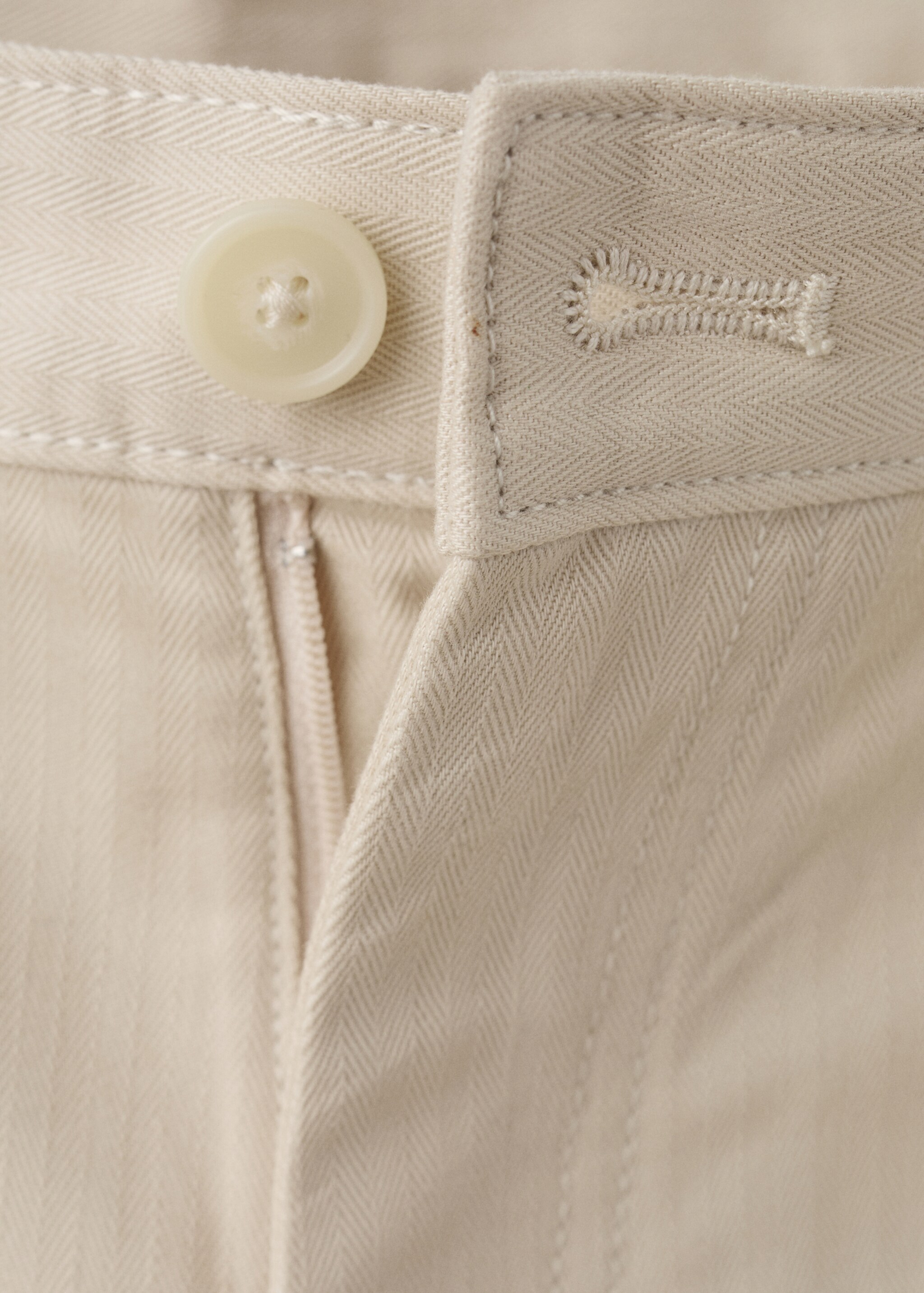 Trousers oren - Details of the article 8, Sand. Ref: 27011197-00.