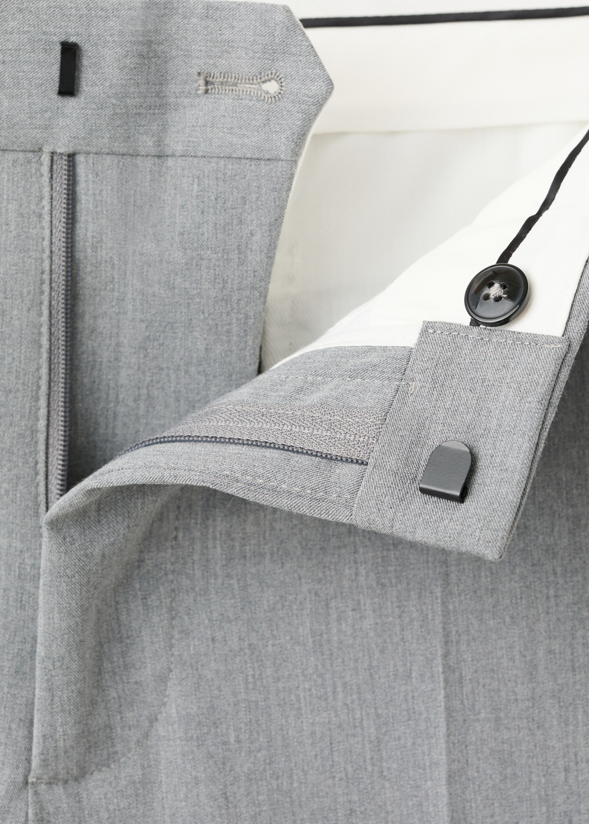 سروال بدلة سليم فيت قماش مرن - تفاصيل المنتج 0, رمادي. Ref: 27011209-00.