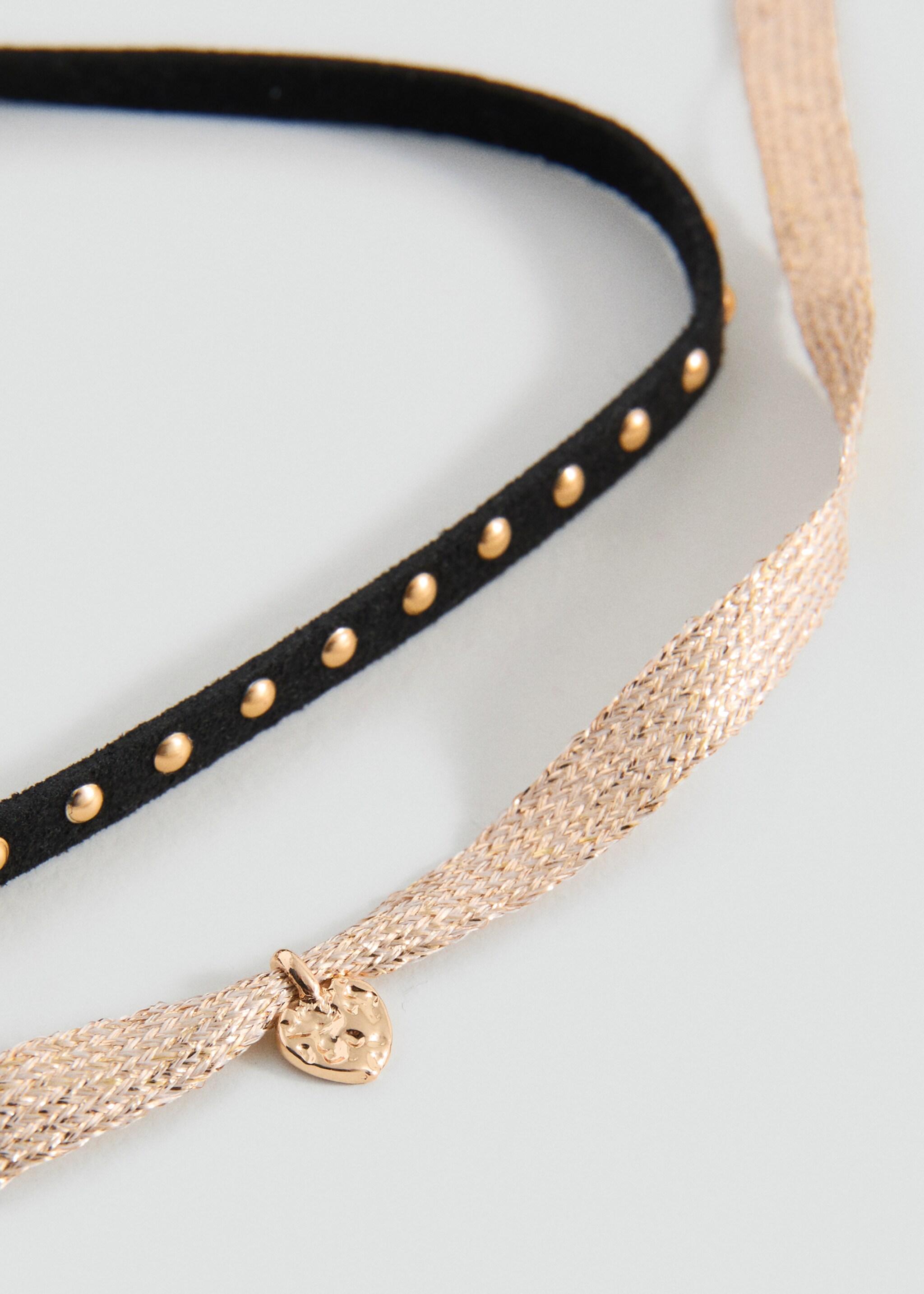 Combined necklace pack - Medium plane, Black. Ref: 27011216-00.