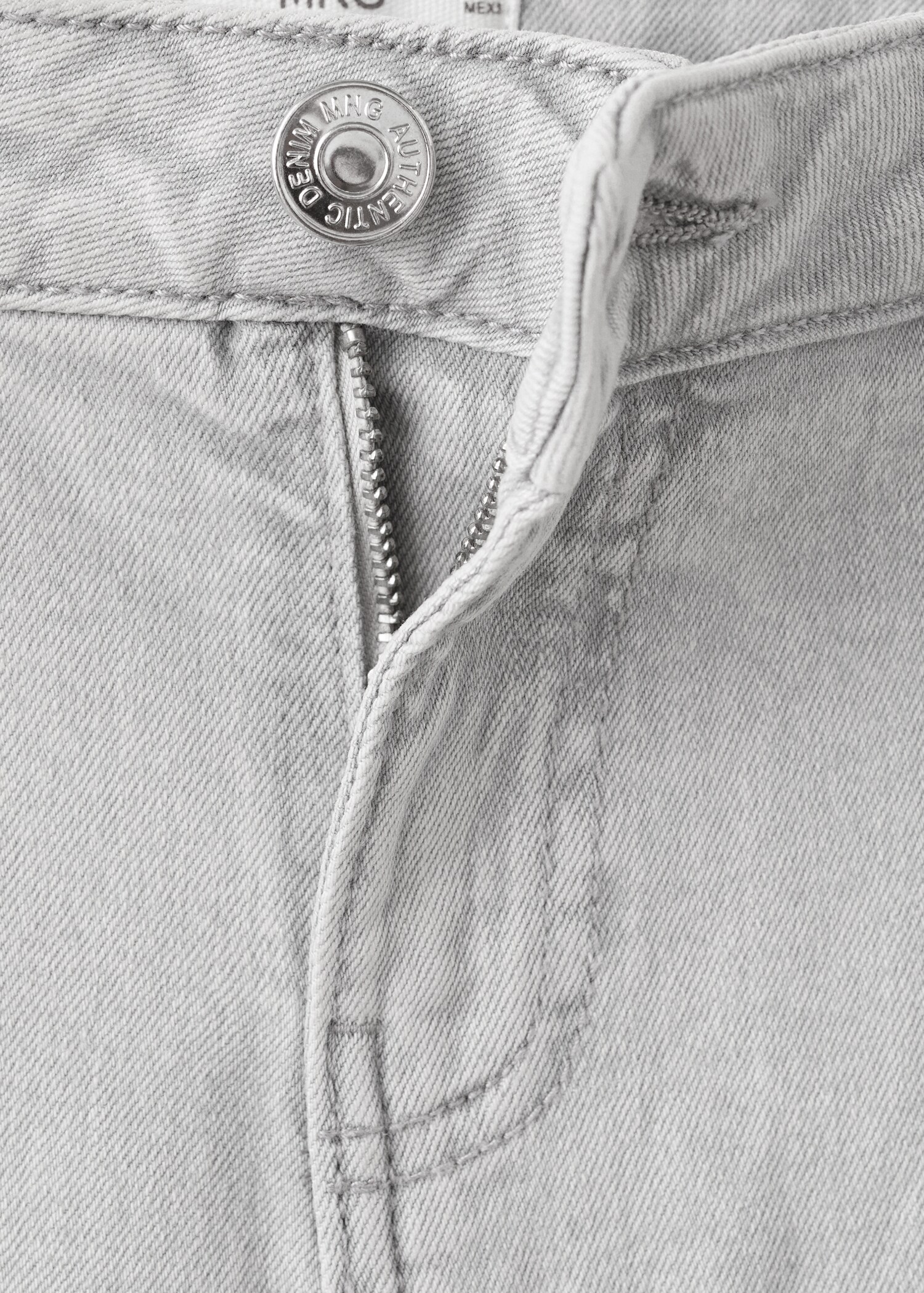 Flared cropped jeans with studs - Details of the article 8