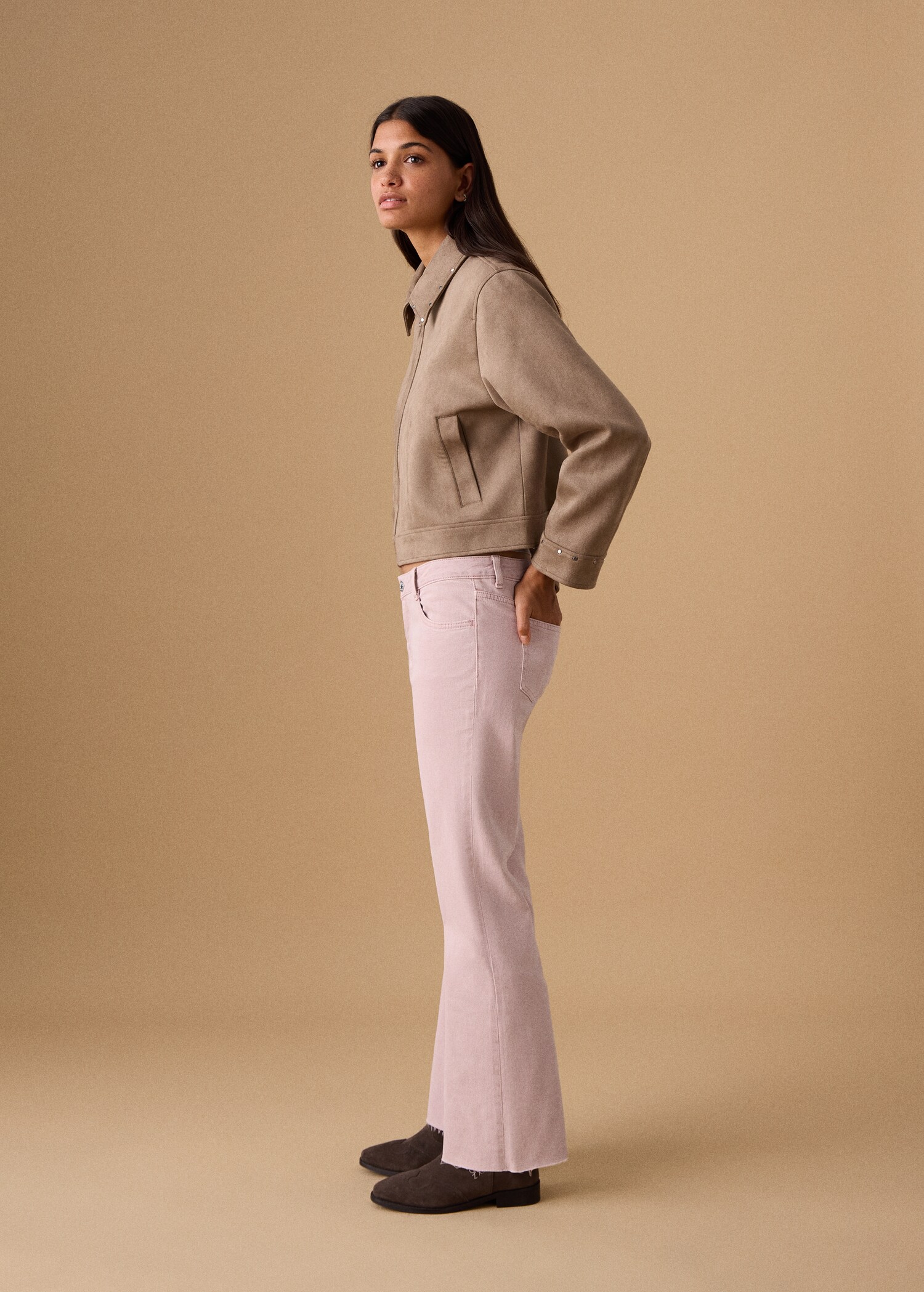 Kratší džíny flare - Náhled ve středové rovině