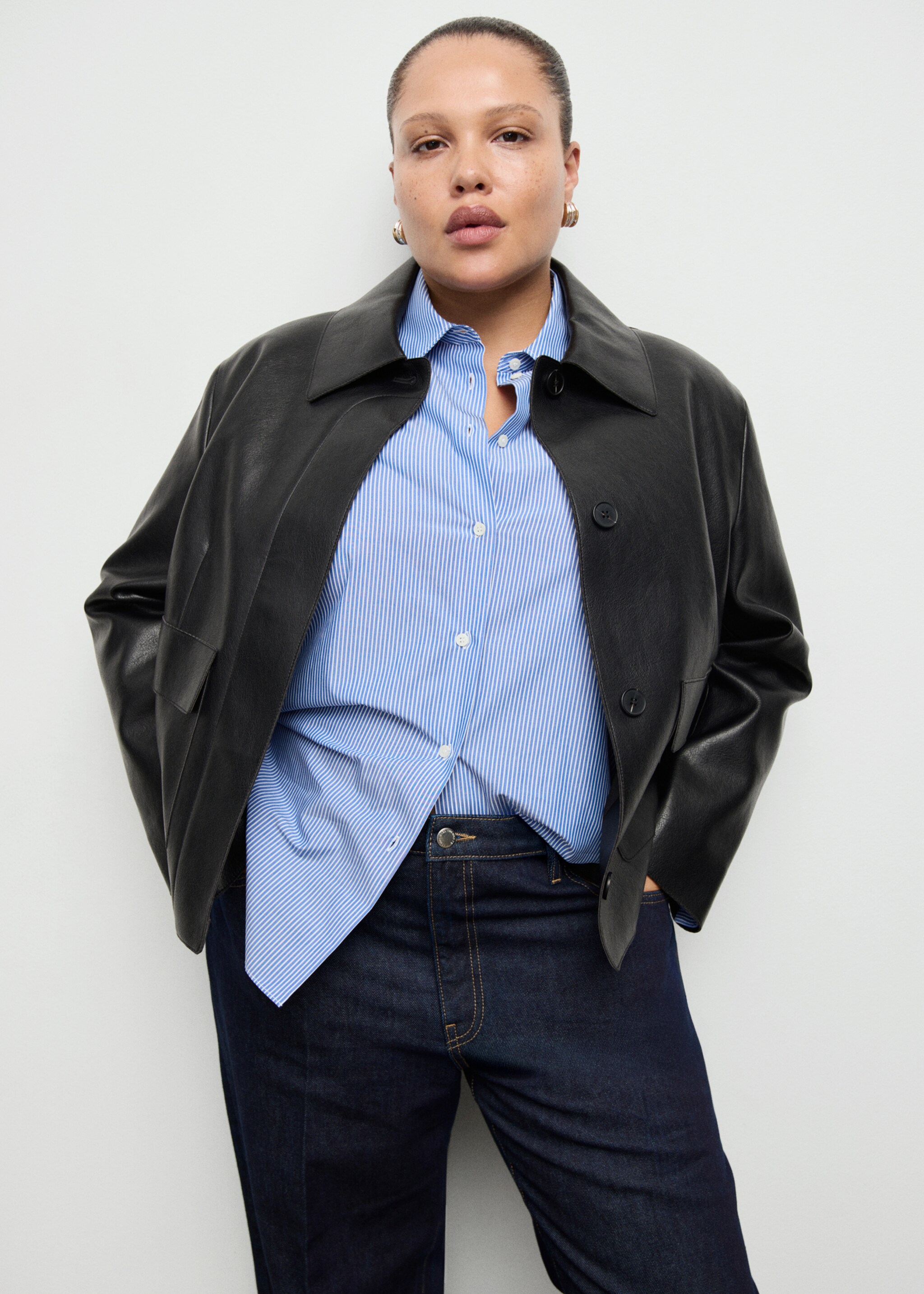 جينز مستقيم بخياطة في الأسفل - تفاصيل المنتج 5, أزرق غامق. Ref: 27011244-00.