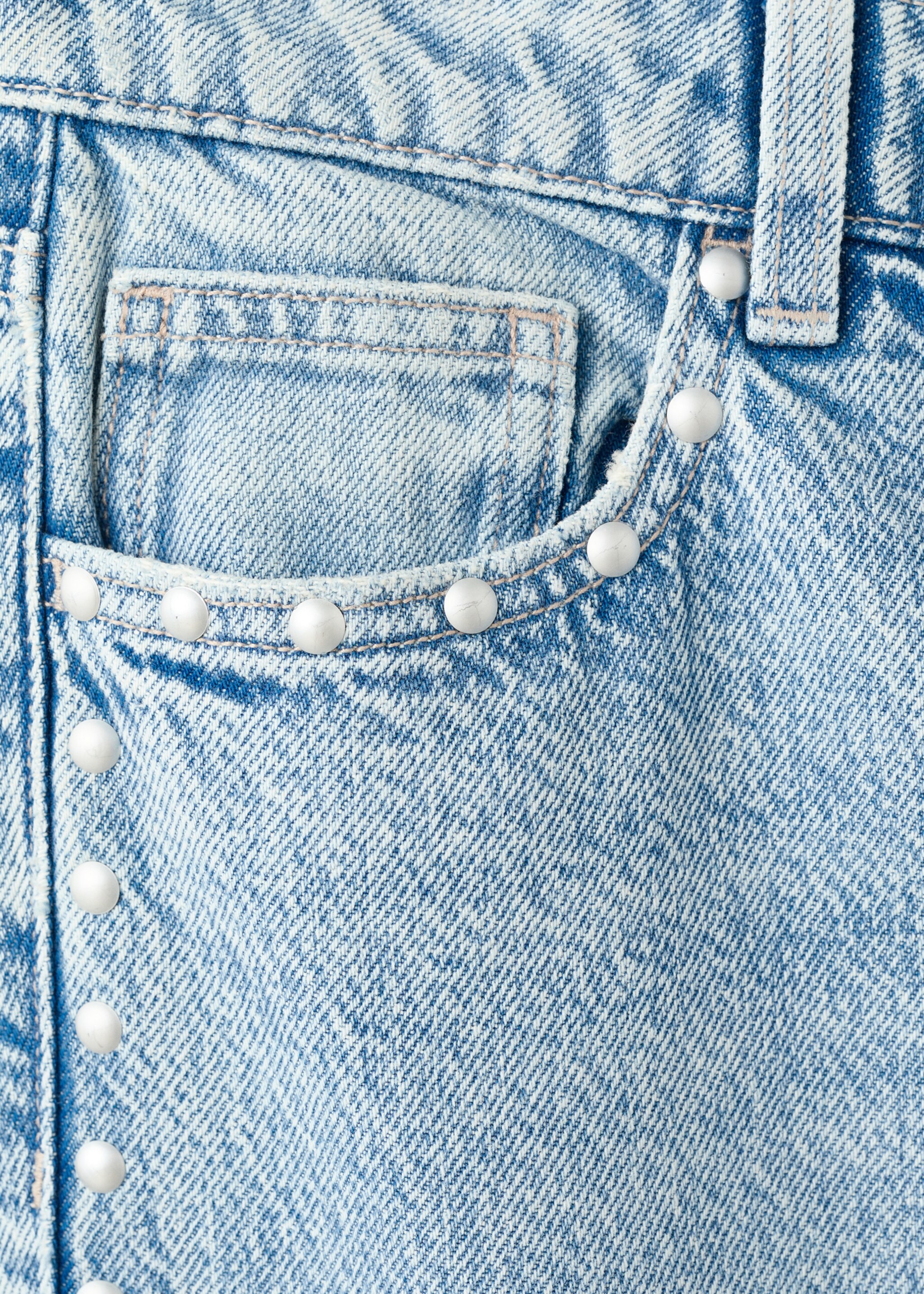 جينز مستقيم مزين بالمسامير - تفاصيل المنتج 0, أزرق متوسط. Ref: 27011251-00.