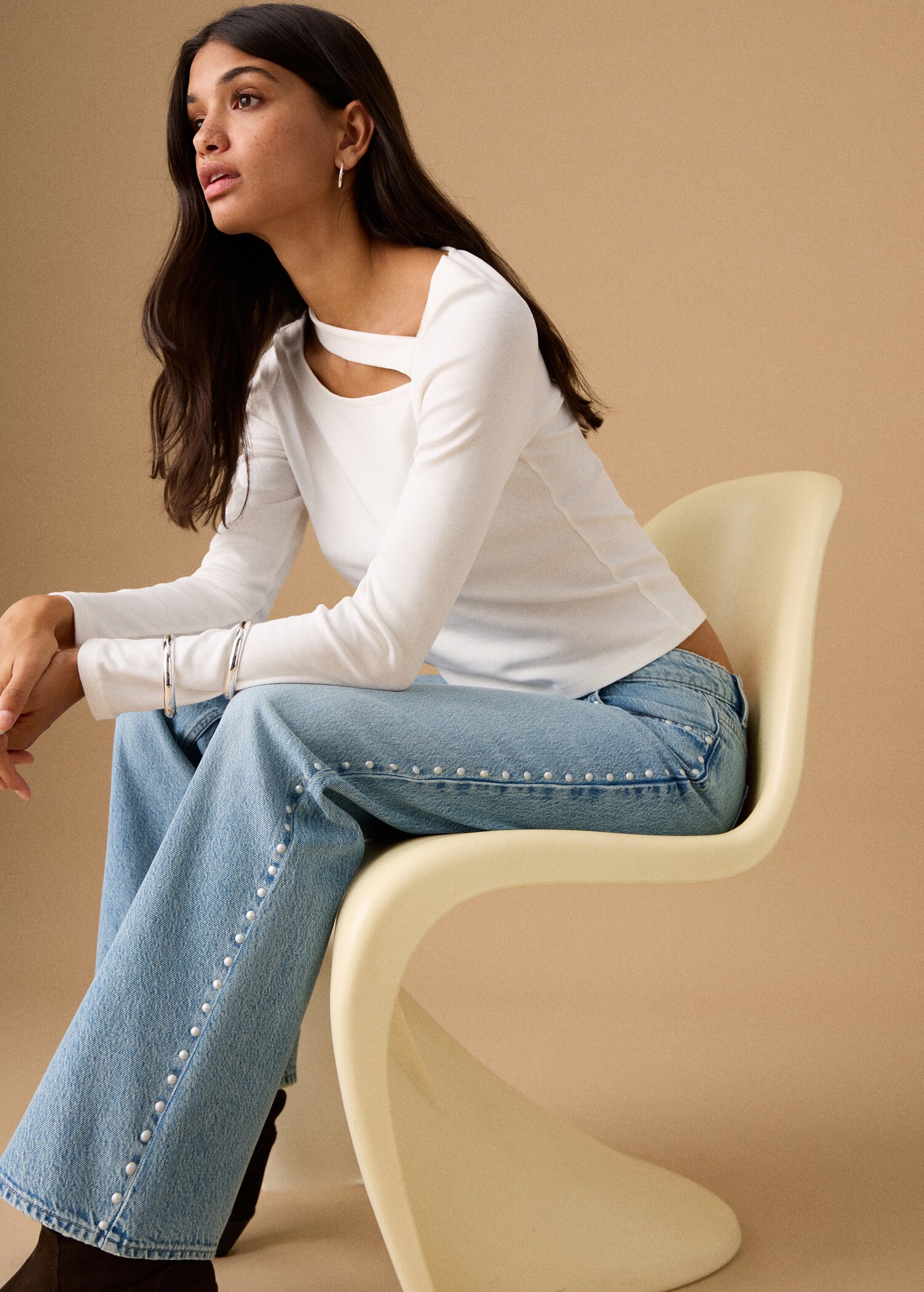 جينز مستقيم مزين بالمسامير - تفاصيل المنتج 1