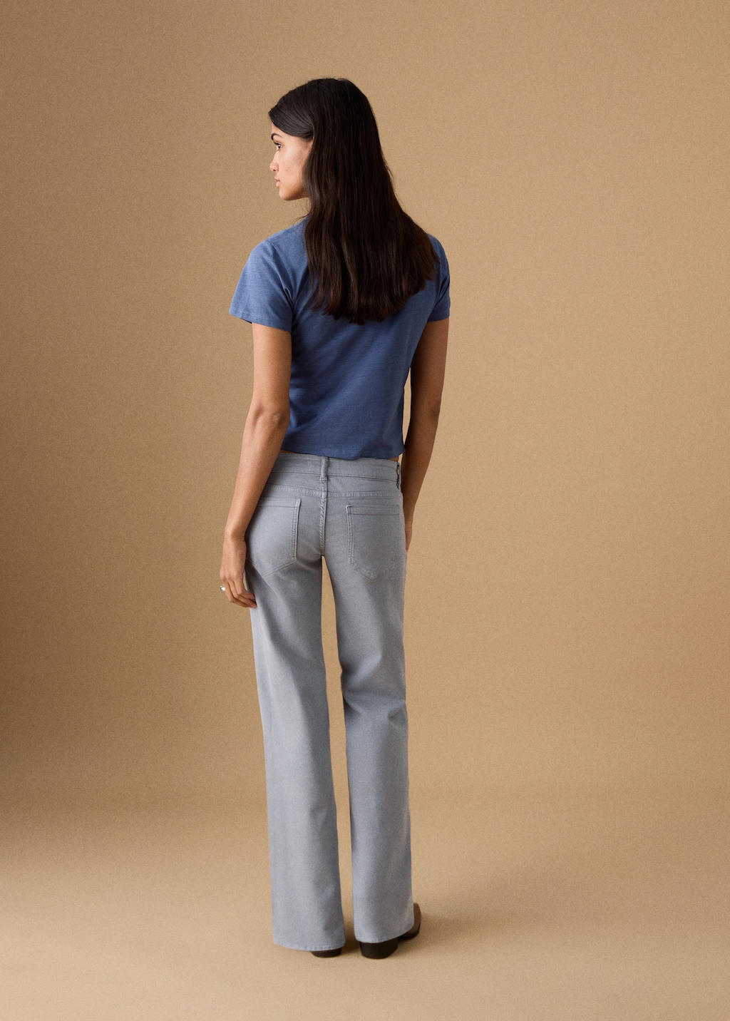 Low-rise jeans with cord drawstring