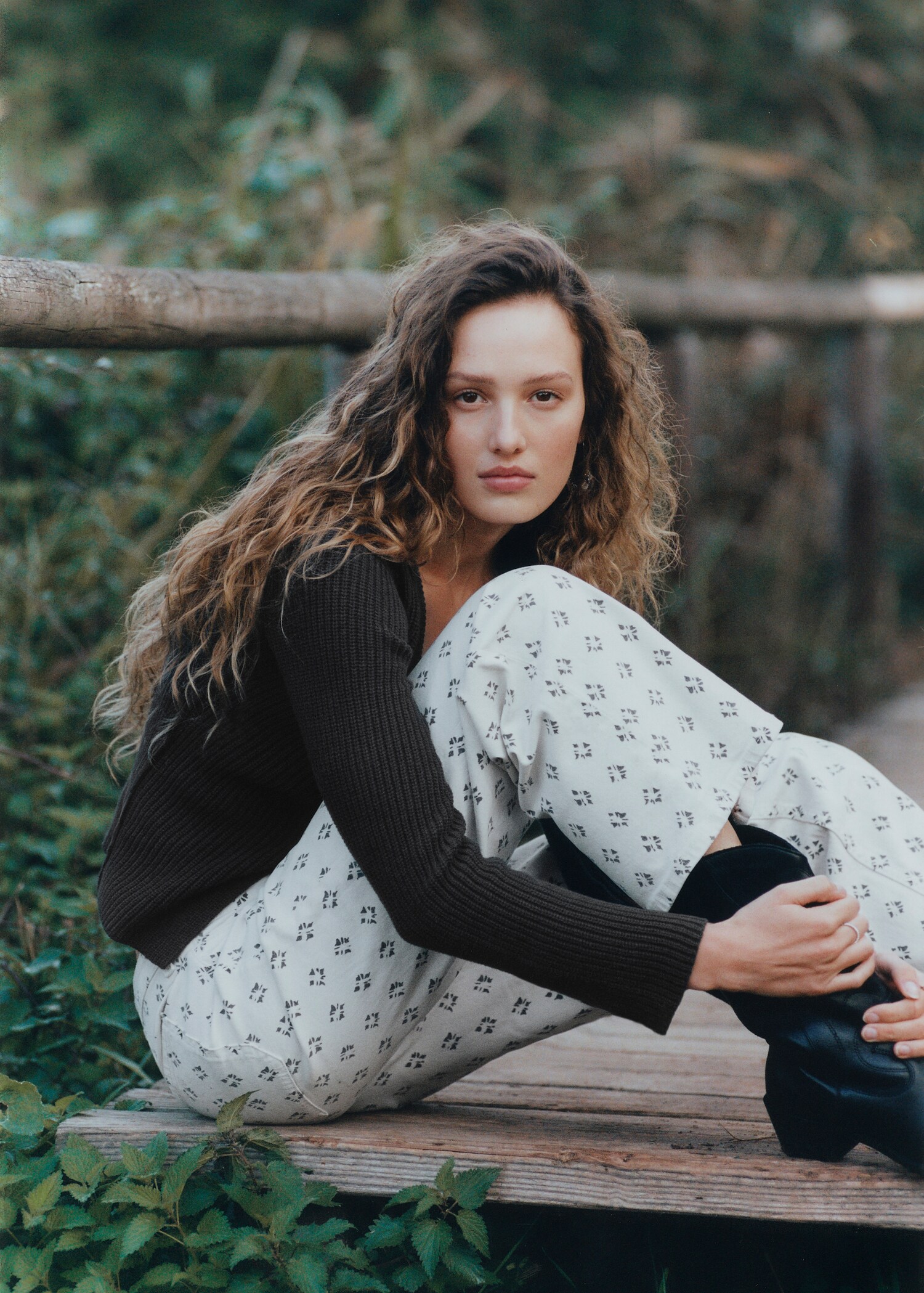 Printed straight jeans - Details of the article 5