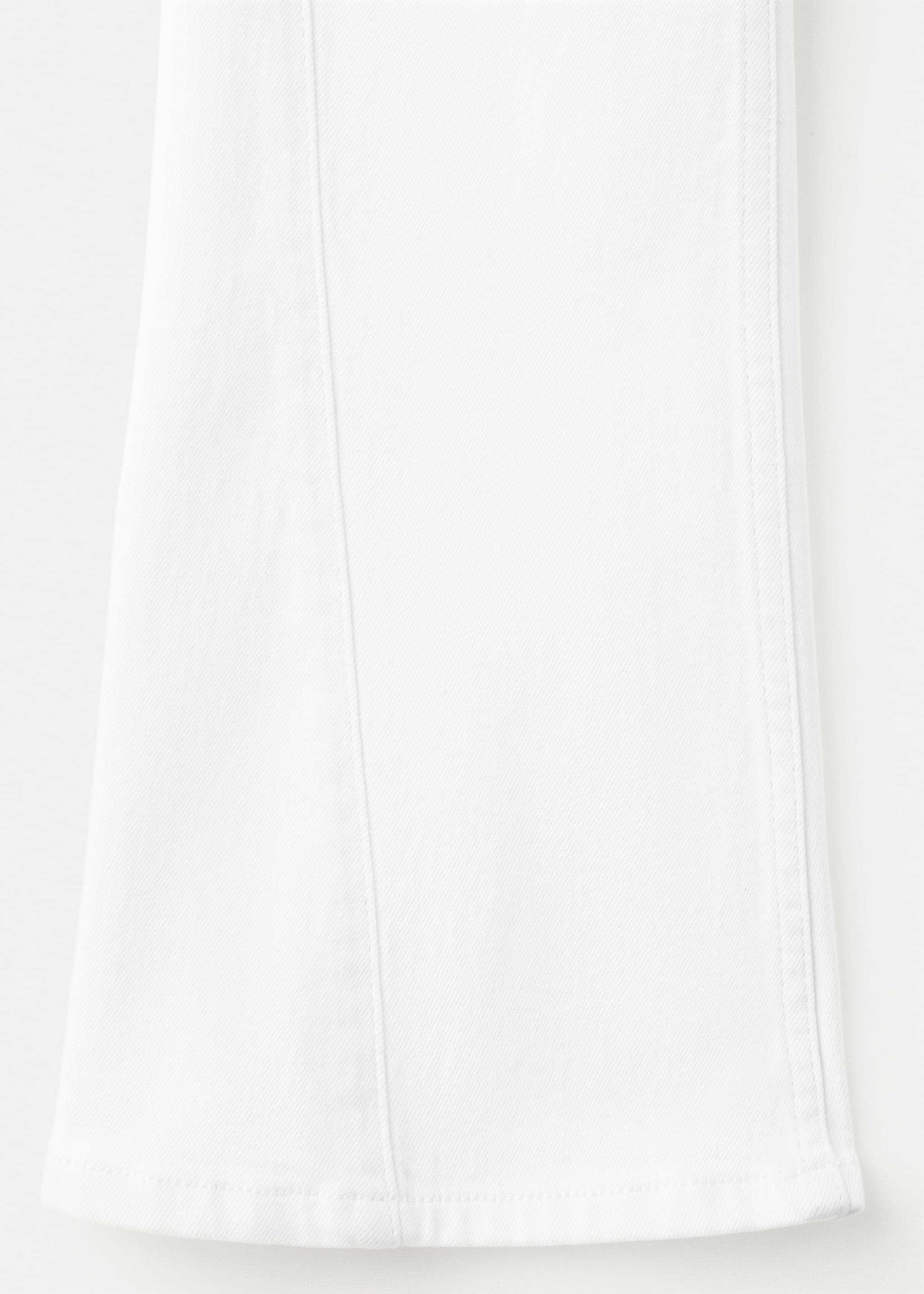 Decorative seam flared jeans - Details of the article 8, White. Ref: 27011262-00.