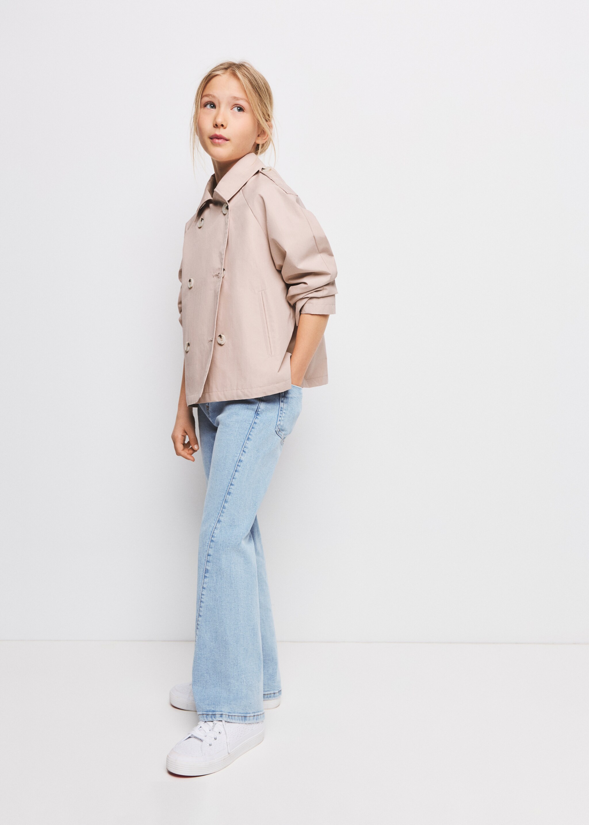 Decorative seam flared jeans - Details of the article 1, Light Blue. Ref: 27011262-00.