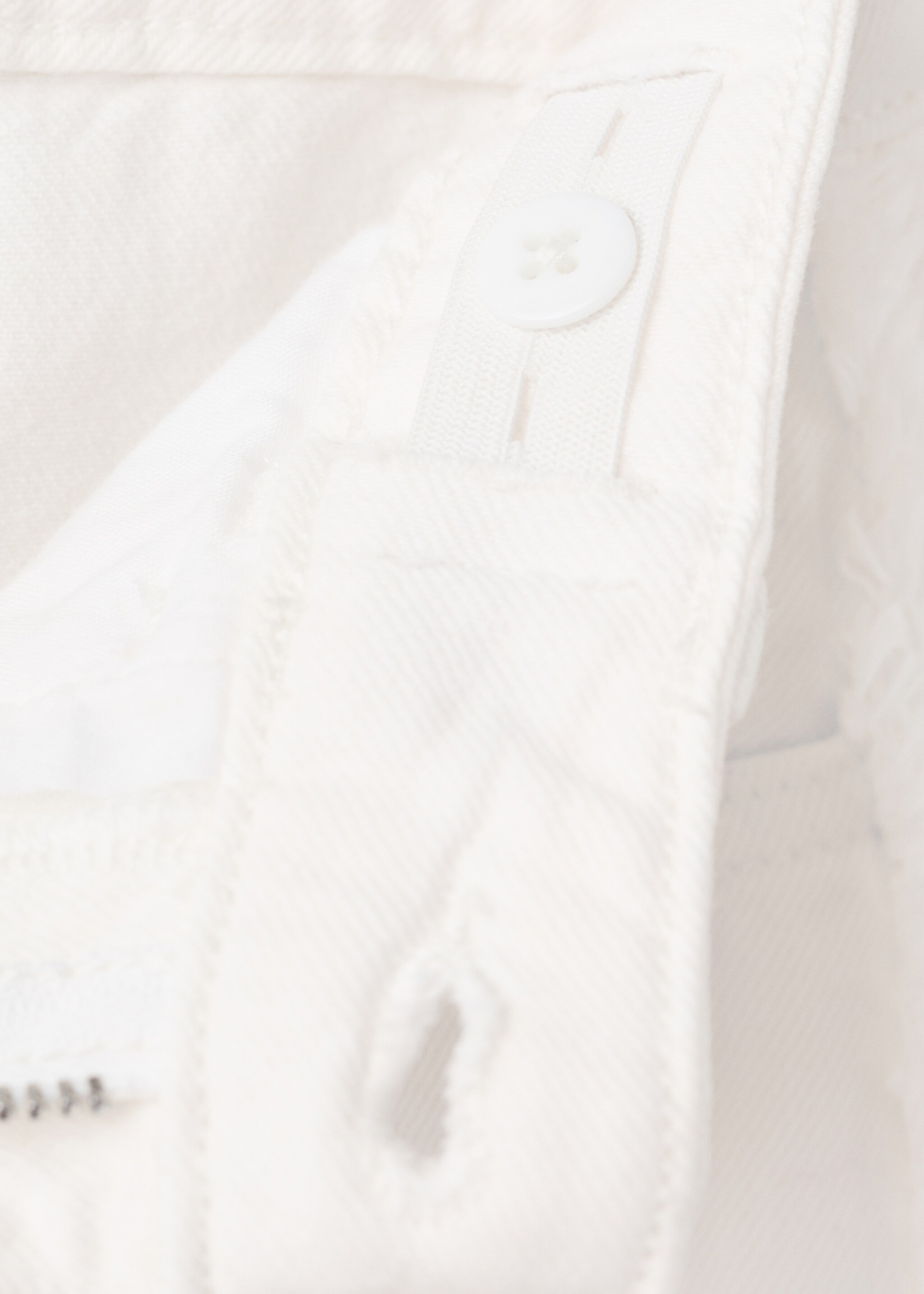 Wide leg jeans with decorative stitching - Details of the article 8, White. Ref: 27011268-00.