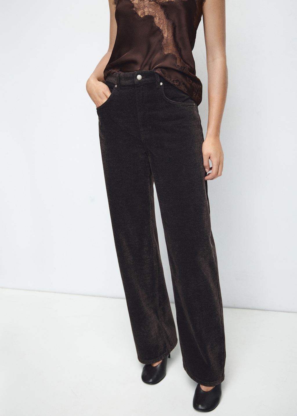 Velvet balloon jeans