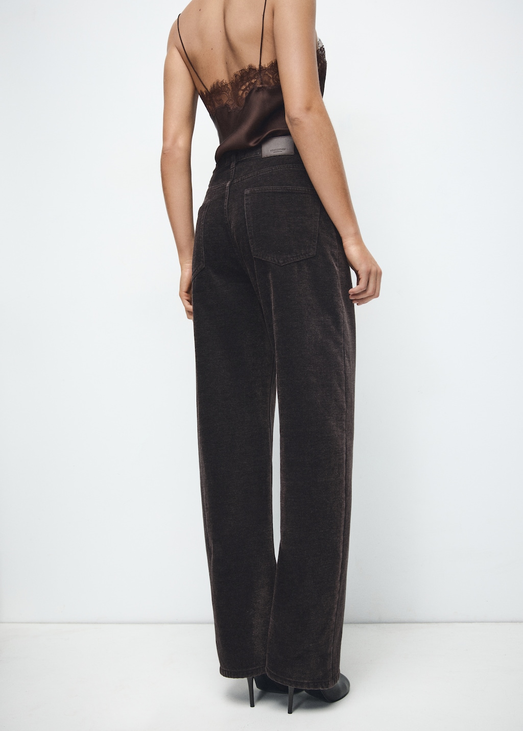 Velvet balloon jeans - image 3