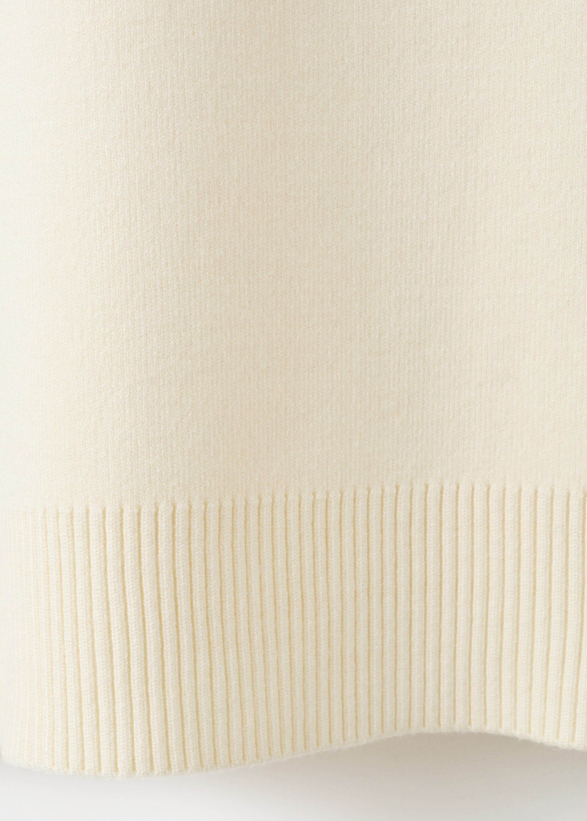 Плетен пуловер с копчета с камъни - Данни за артикула 0, Екрю. Ref: 27011281-00.