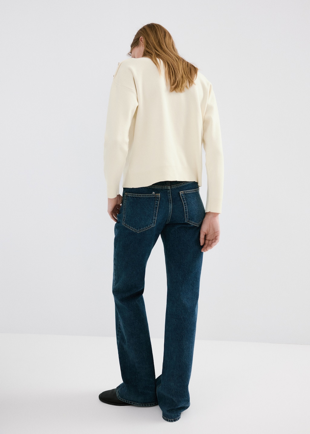 Knitted sweater with jewel buttons - image 3