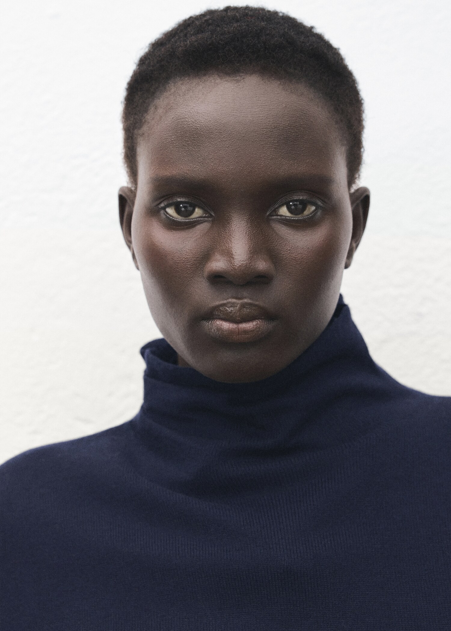 Draped turtleneck sweater - Details of the article 1