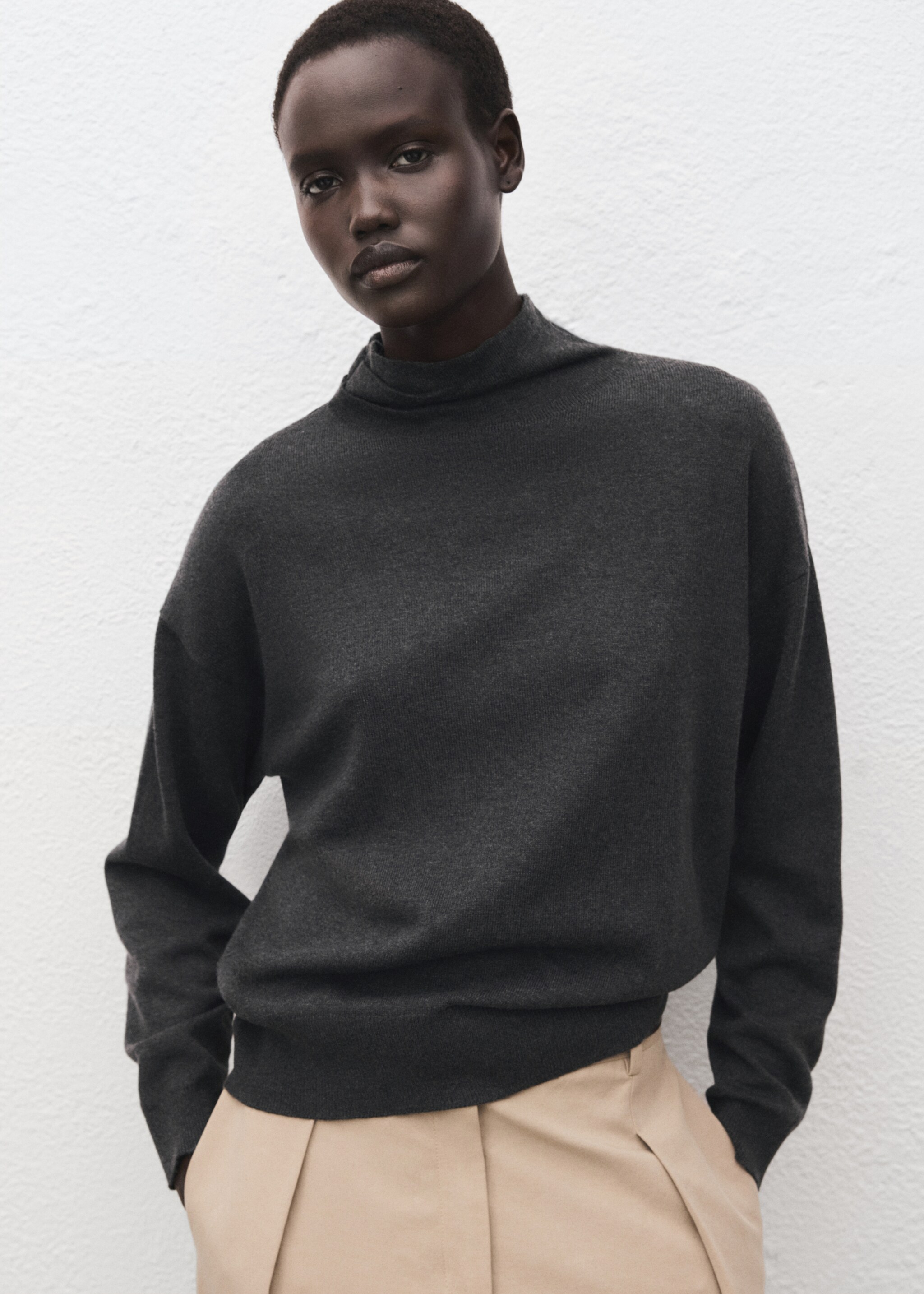 Draped turtleneck sweater - Medium plane, Charcoal. Ref: 27011285-00.