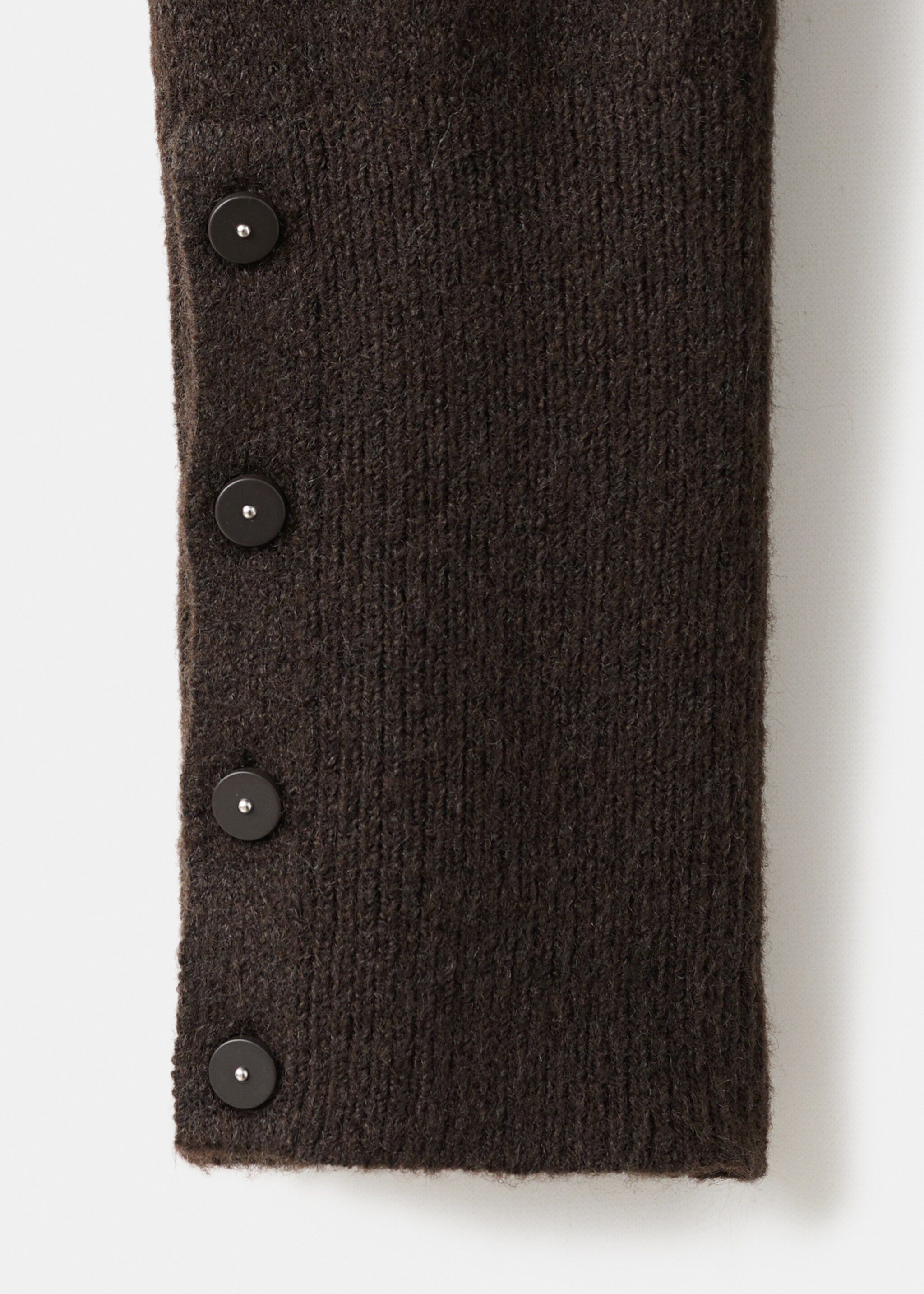 Pullover mit Perkins-Kragen und Knopfmanschetten - Detail des Artikels 0, Schokolade. Ref: 27011288-00.