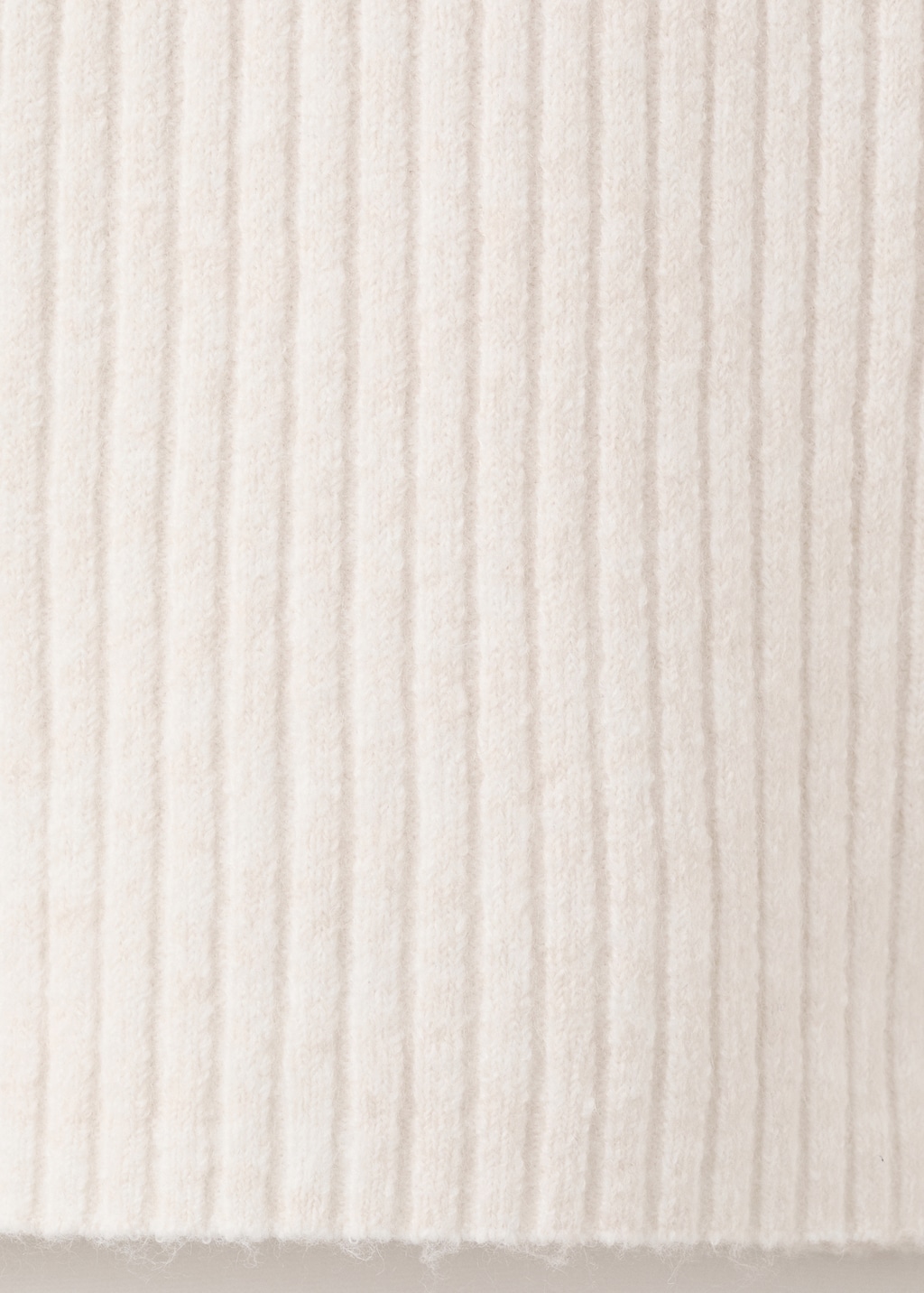 Mango Fitted sweater with perkins neck