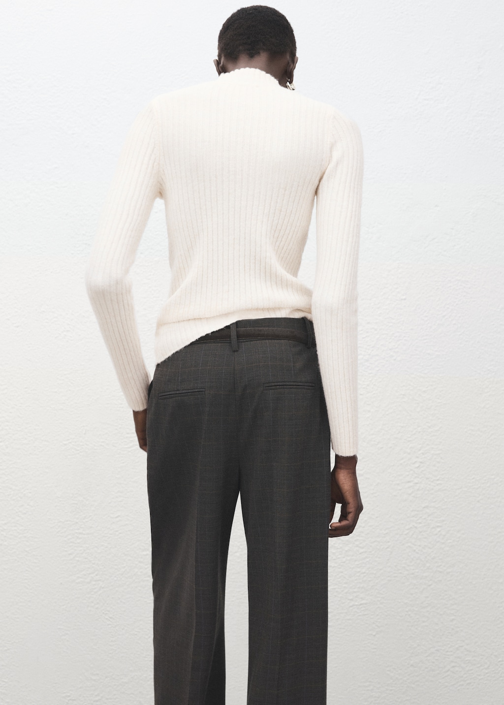 Mango Fitted sweater with perkins neck