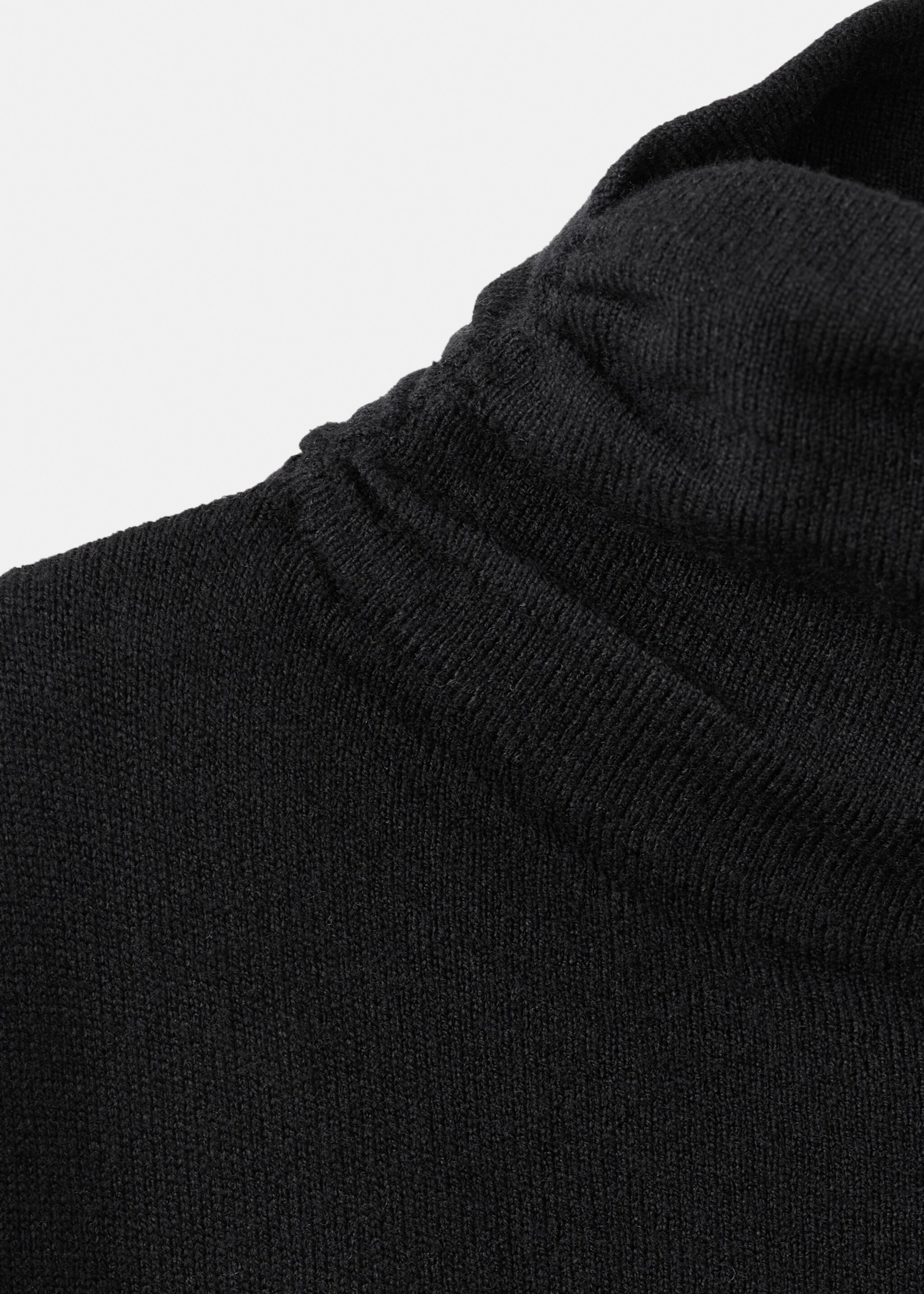 Gathered perkins-neck sweater - Details of the article 8, Black. Ref: 27011291-00.