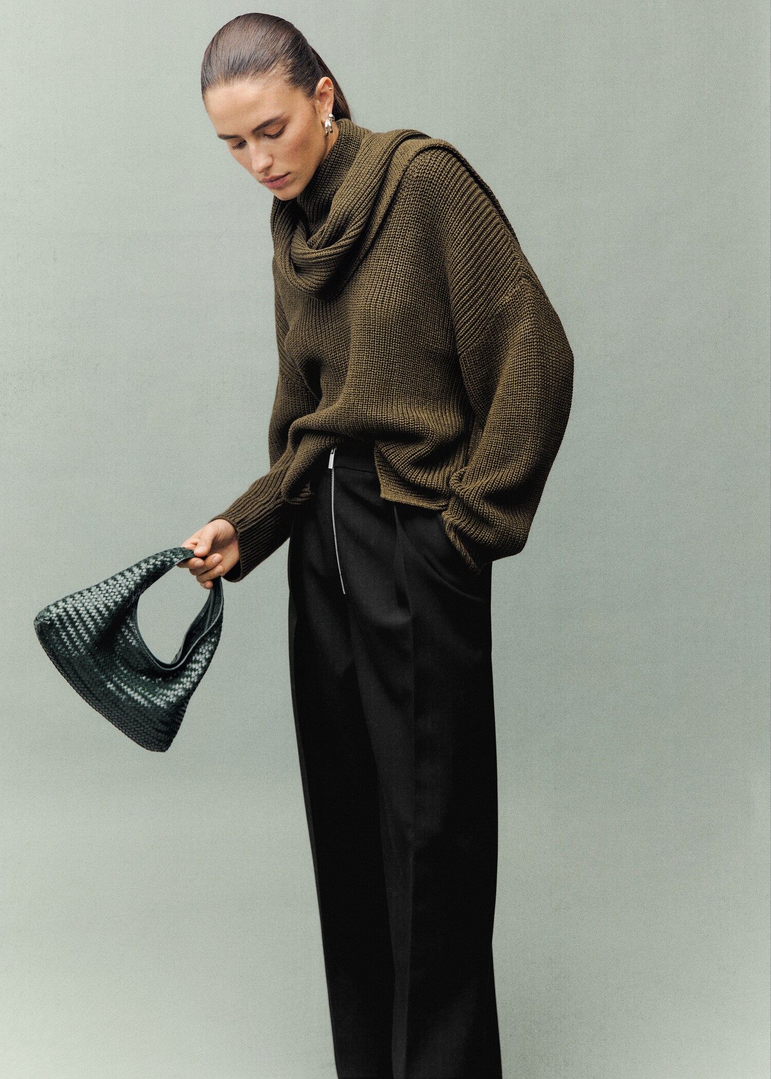 Mini braided leather bag - Details of the article 9