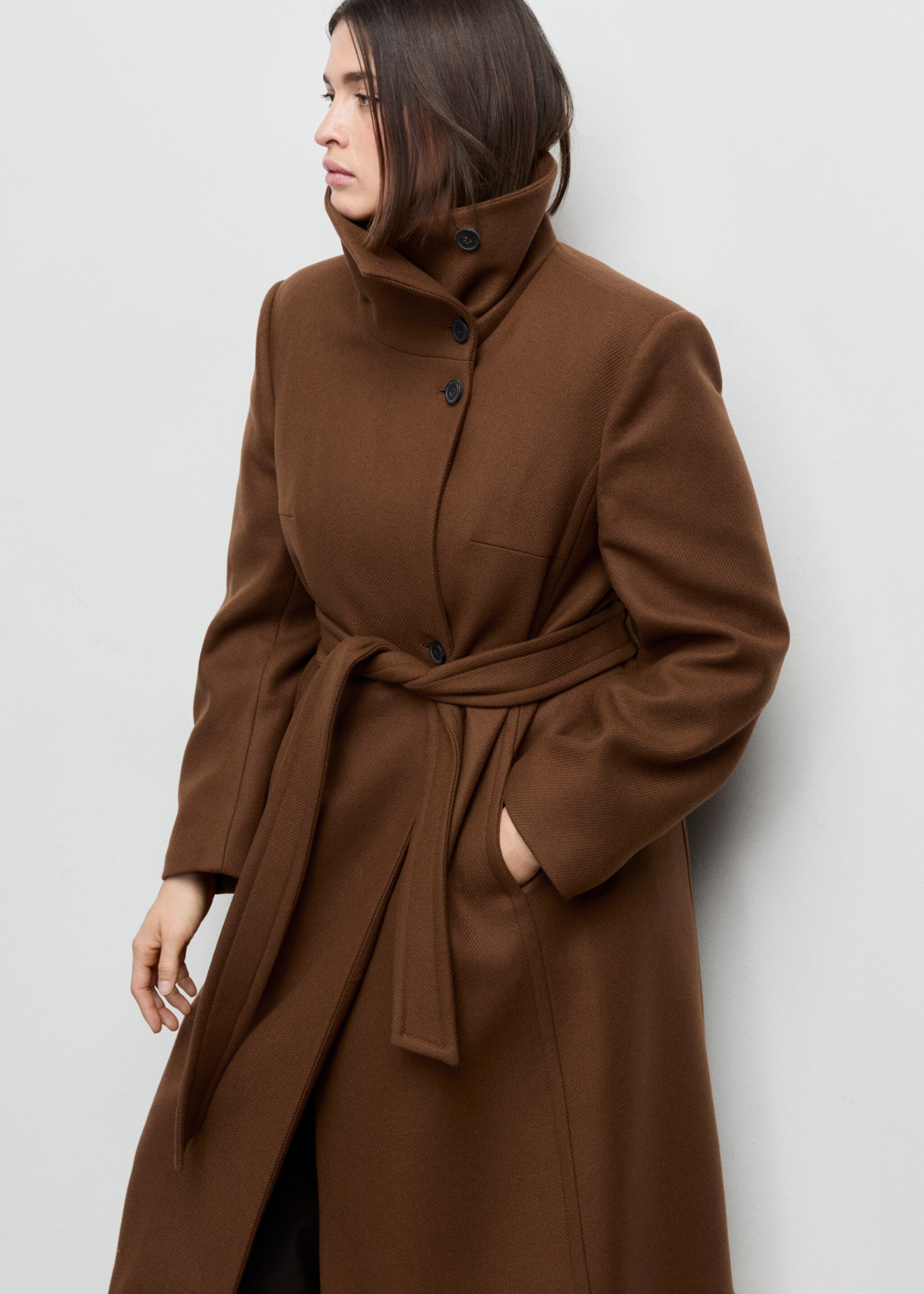 Manteco wool coat with belt - Details of the article 5, Medium Brown. Ref: 27011305-00.
