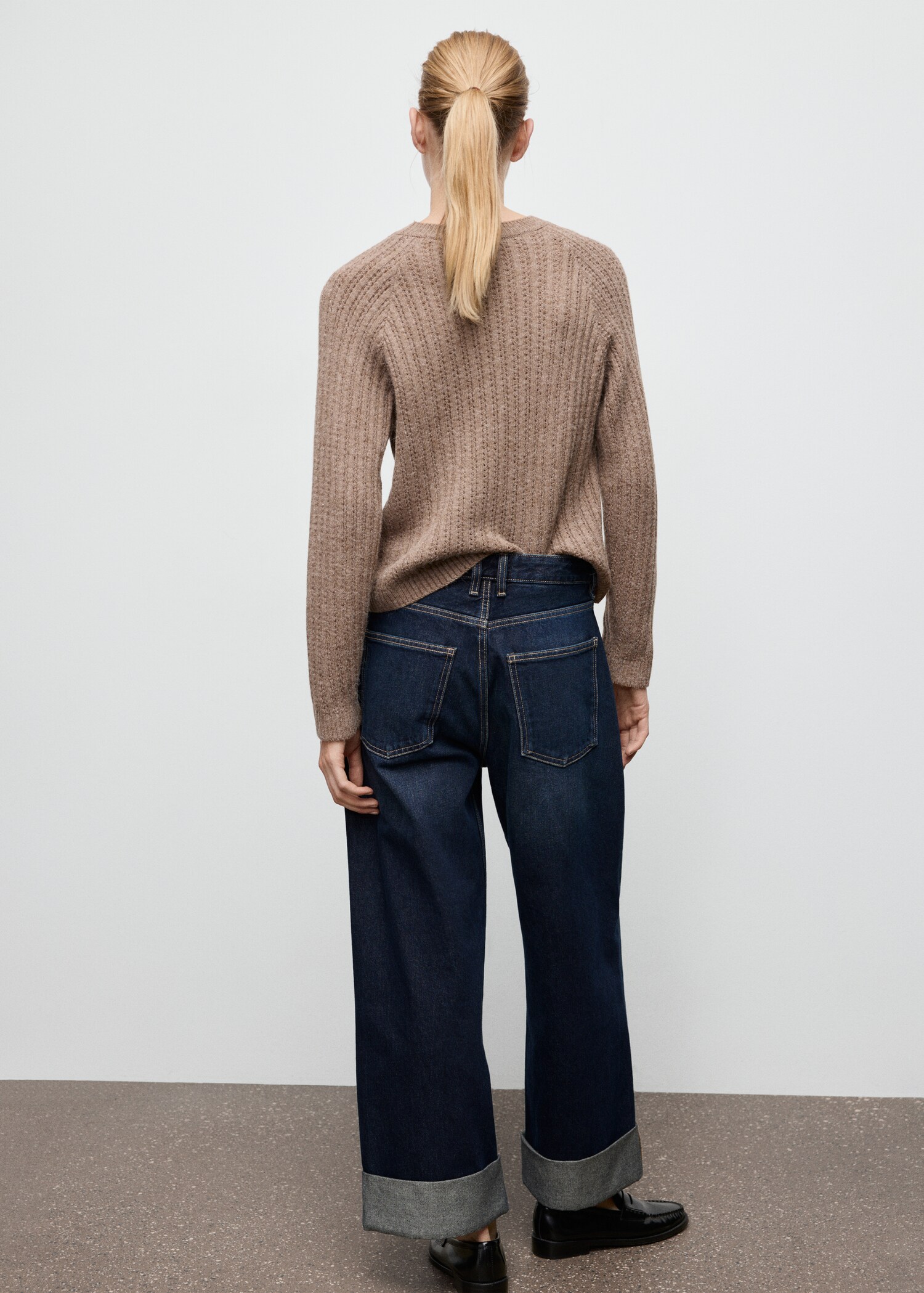 Openwork knit sweater - Reverse of the article