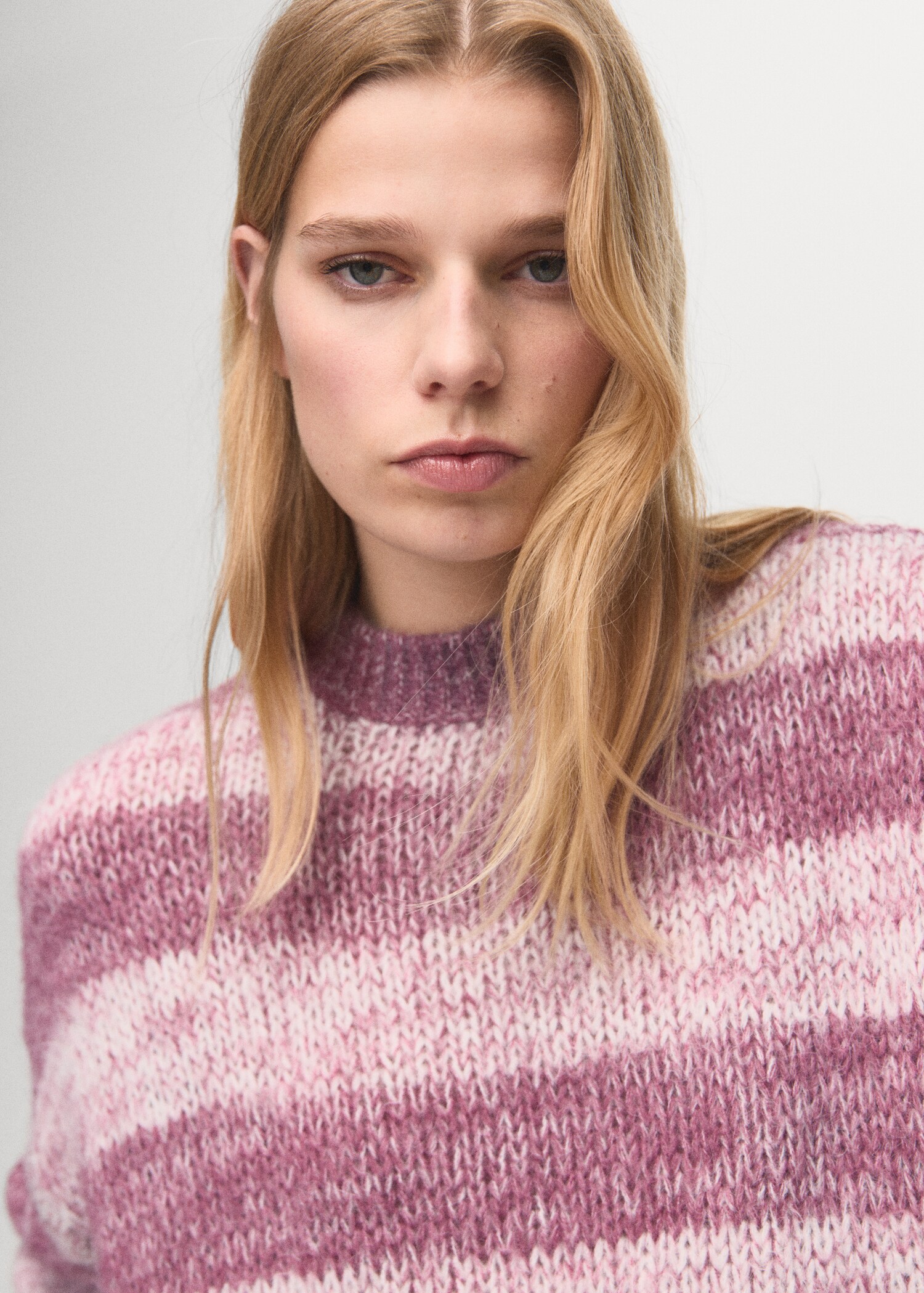 Oversized striped sweater - Details of the article 1