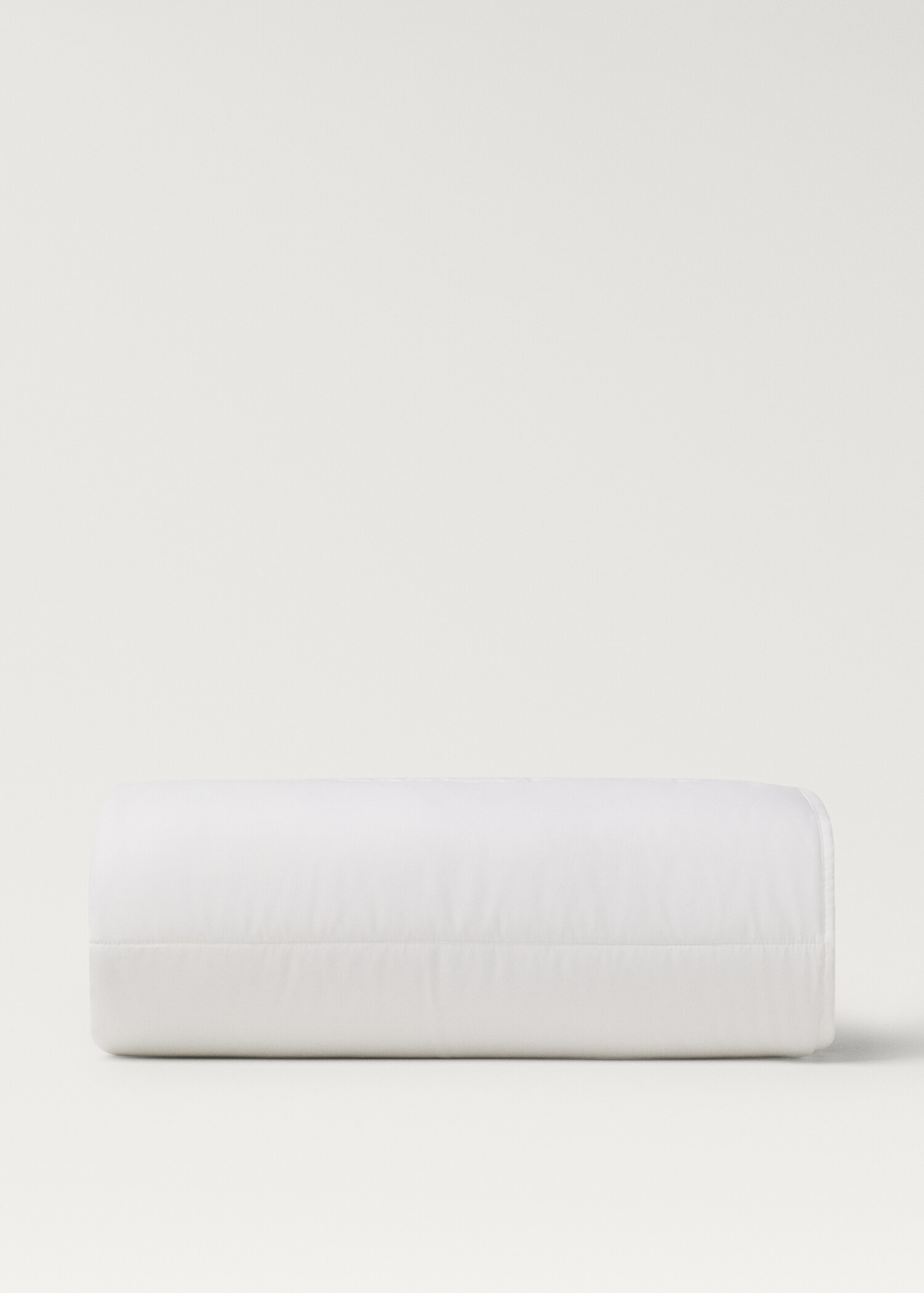 125gr/m2 microfibre duvet filling for 135/140cm bed - Details of the article 1