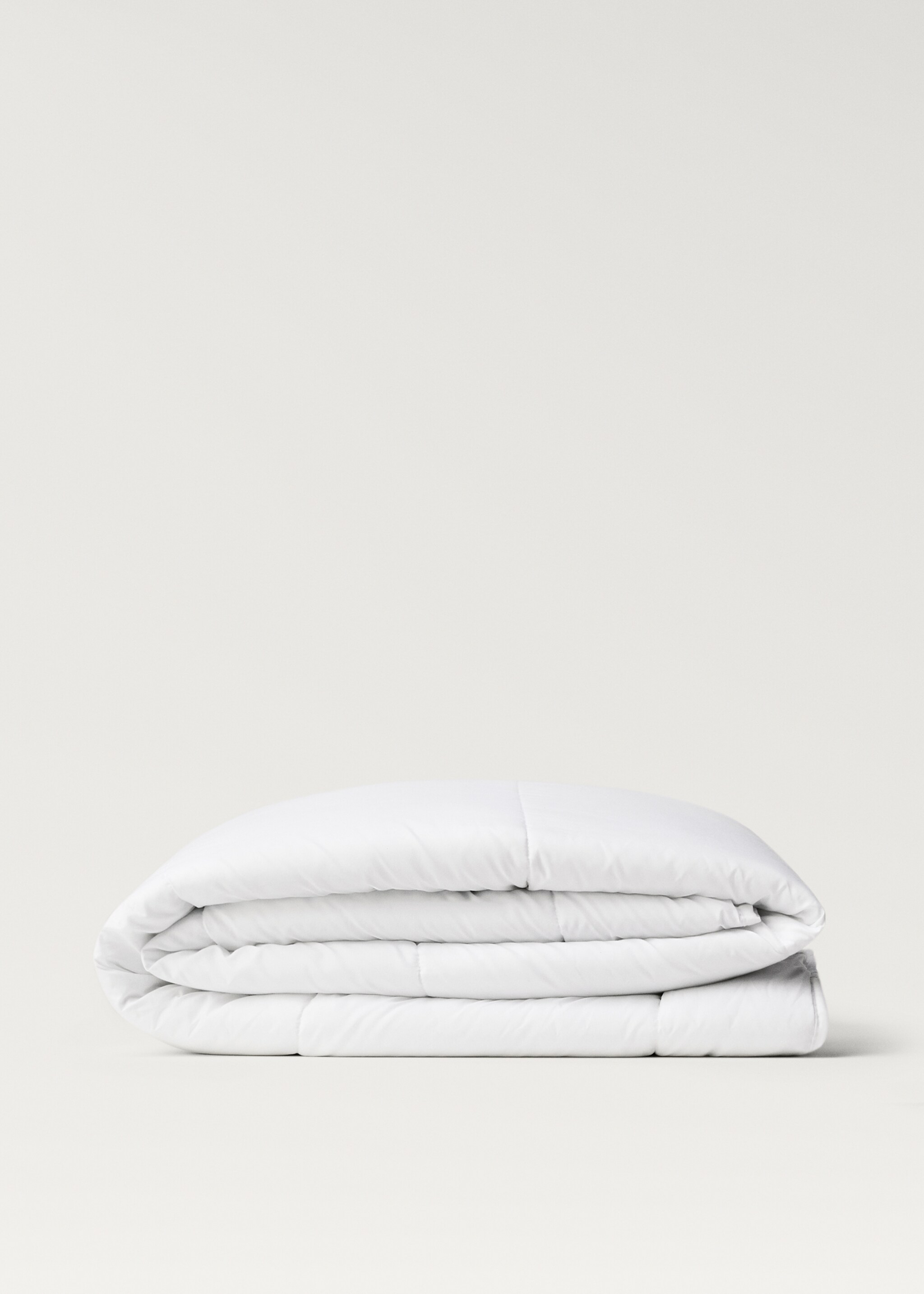 Microfibre duvet filling 125 for 150/160 cm bed - Medium plane, White. Ref: 27011328-00.