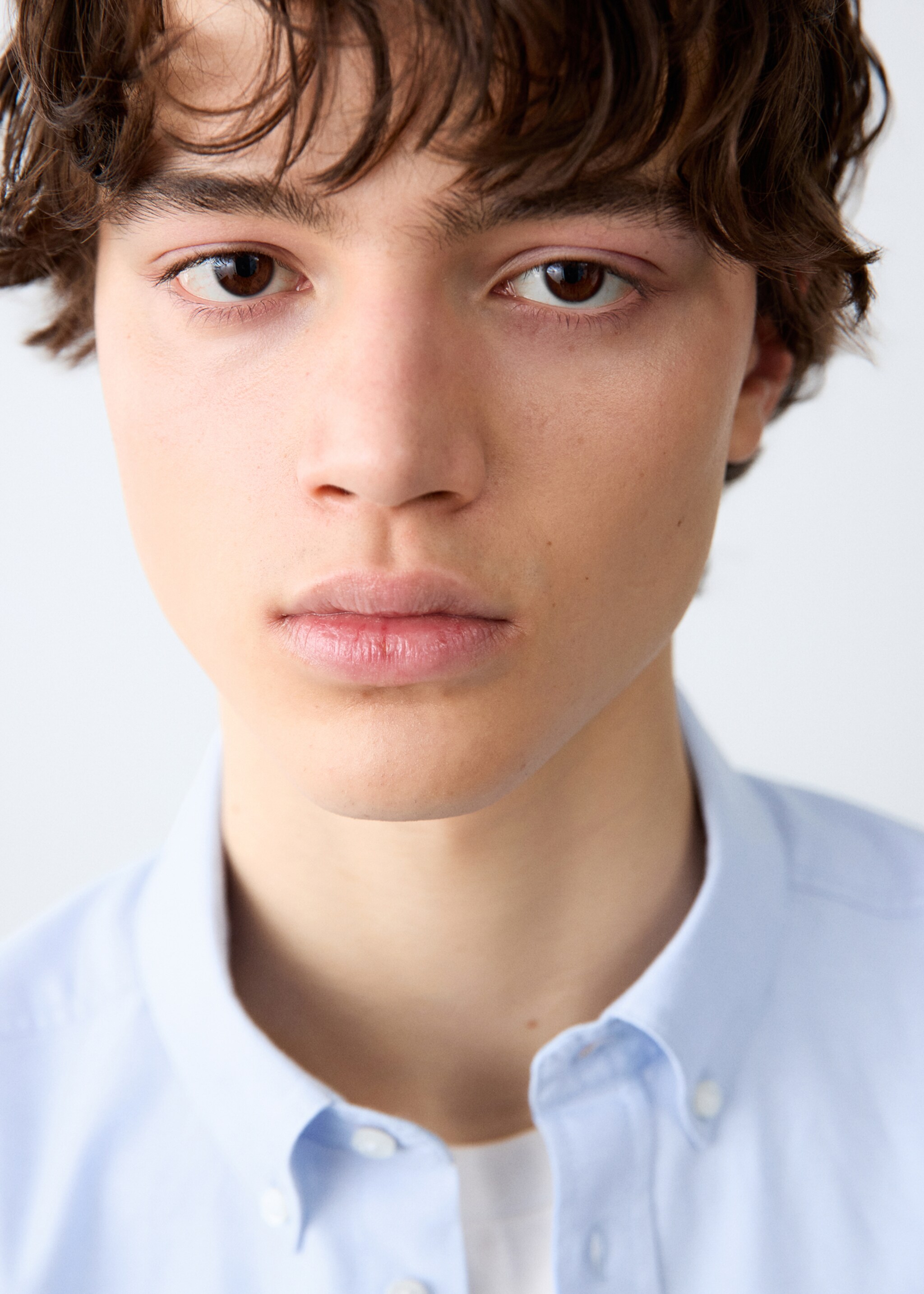 Oxford-Hemd - Detail des Artikels 1, Himmelblau. Ref: 27011513-00.