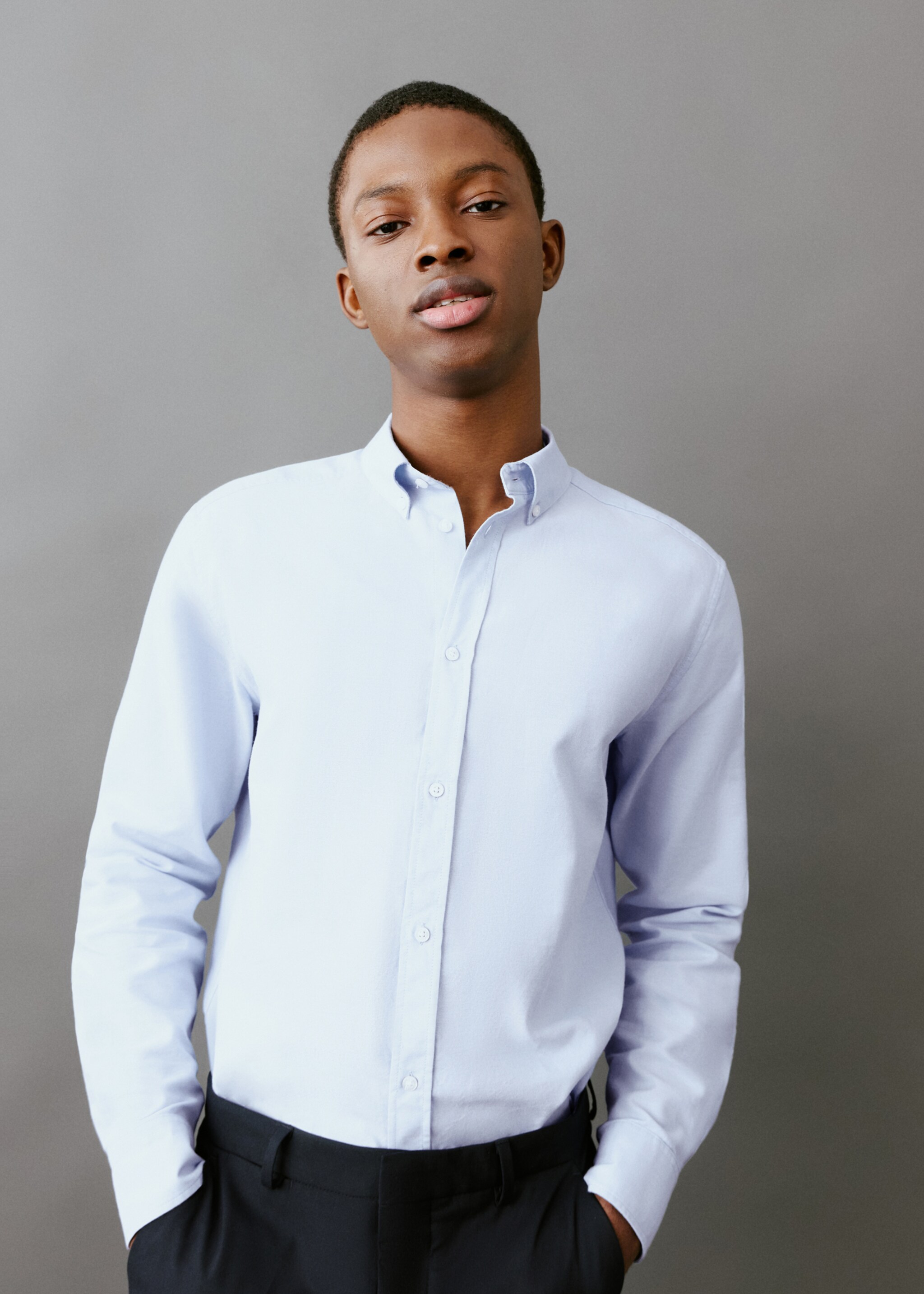 Chemise oxford - Détail de l'article 4, Bleu ciel. Ref: 27011513-00.