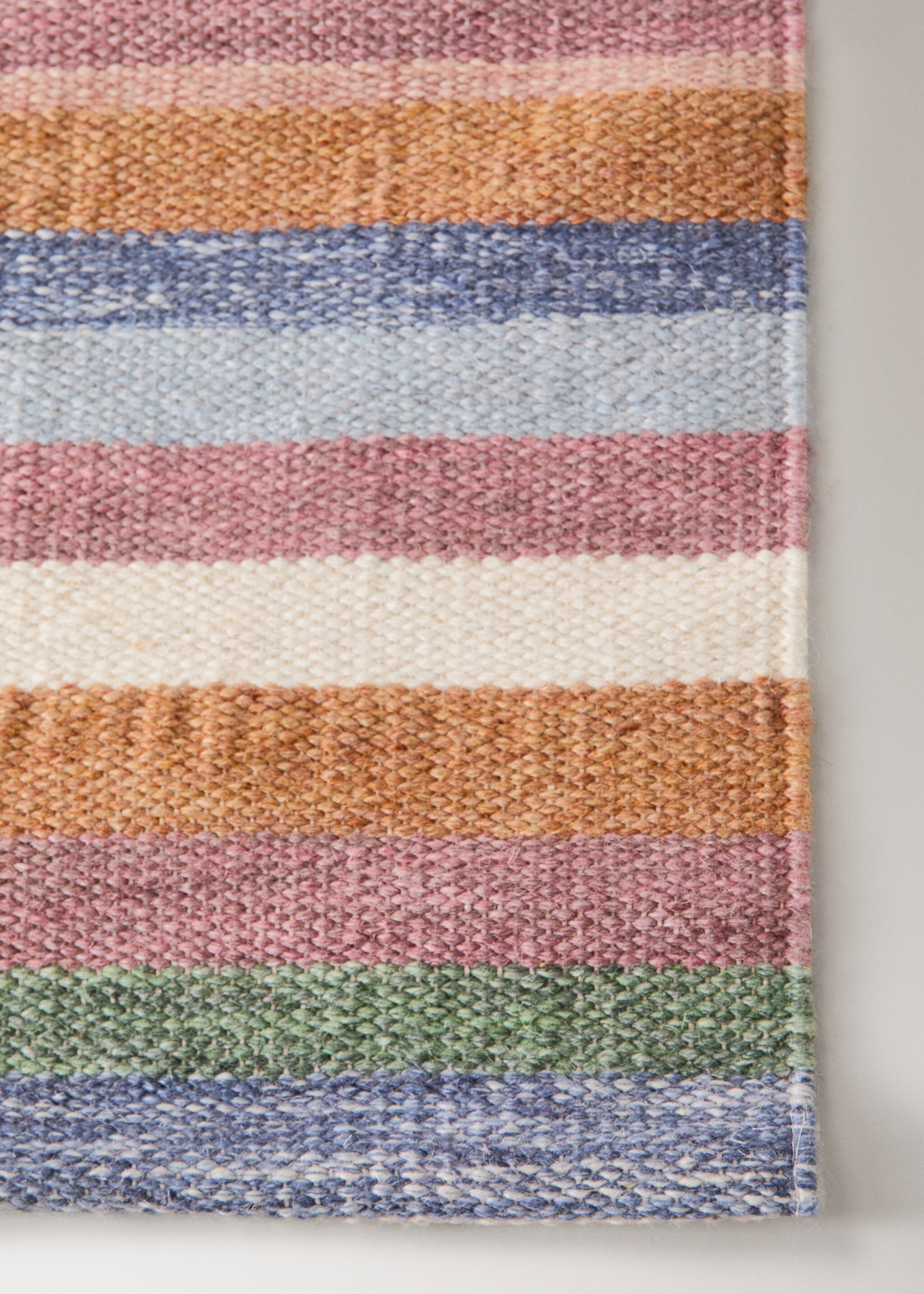 Small multicolored wool rug - Details of the article 2, Blue. Ref: 27011516-00.