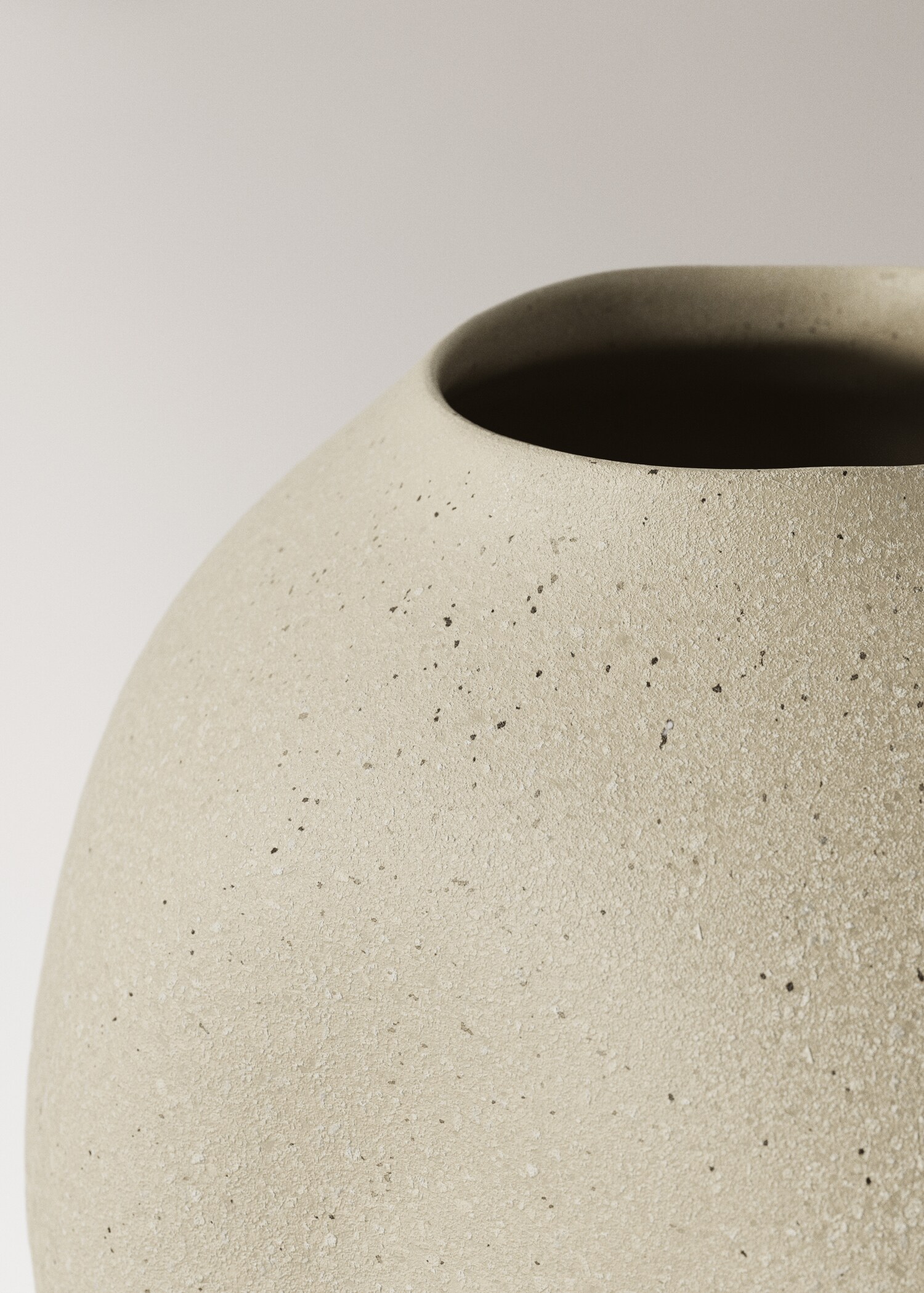 Irregular ceramic vase - Details of the article 1