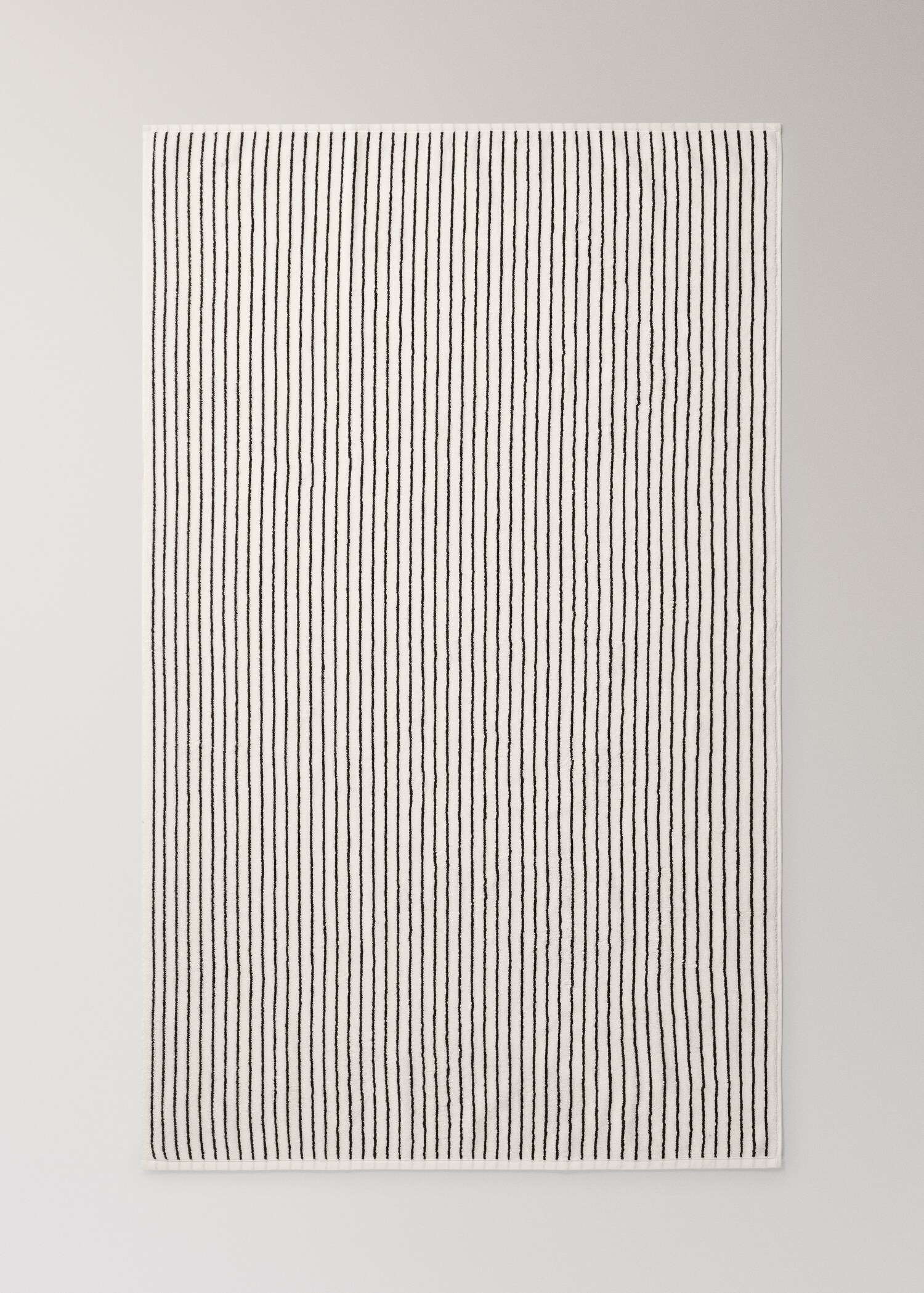 Two-tone striped cotton bath towel - Details of the article 3