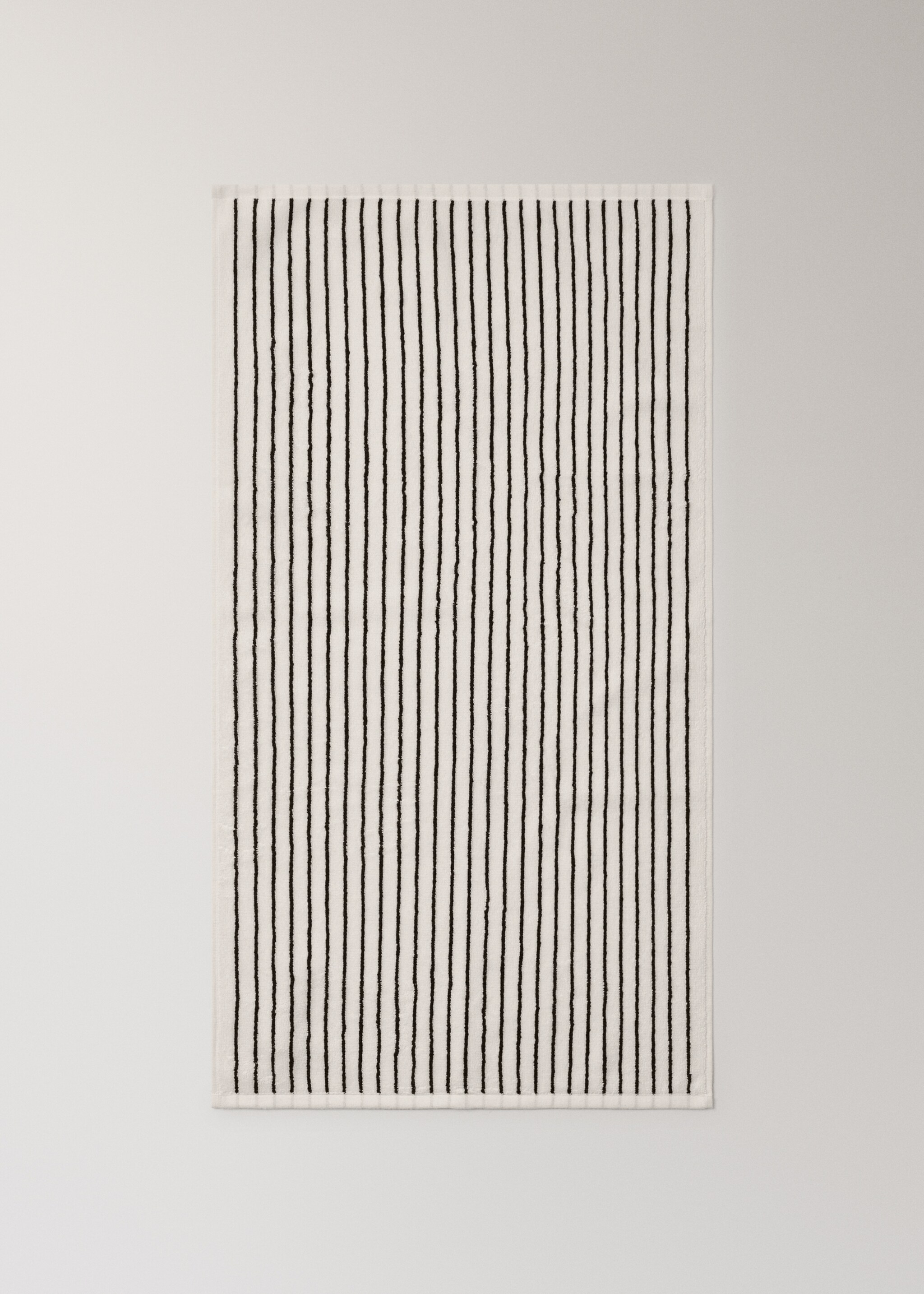 Bavlněný ručník k umyvadlu s dvoubarevnými pruhy - Detail zboží 3, Šedobílá. Ref: 27011536-00.