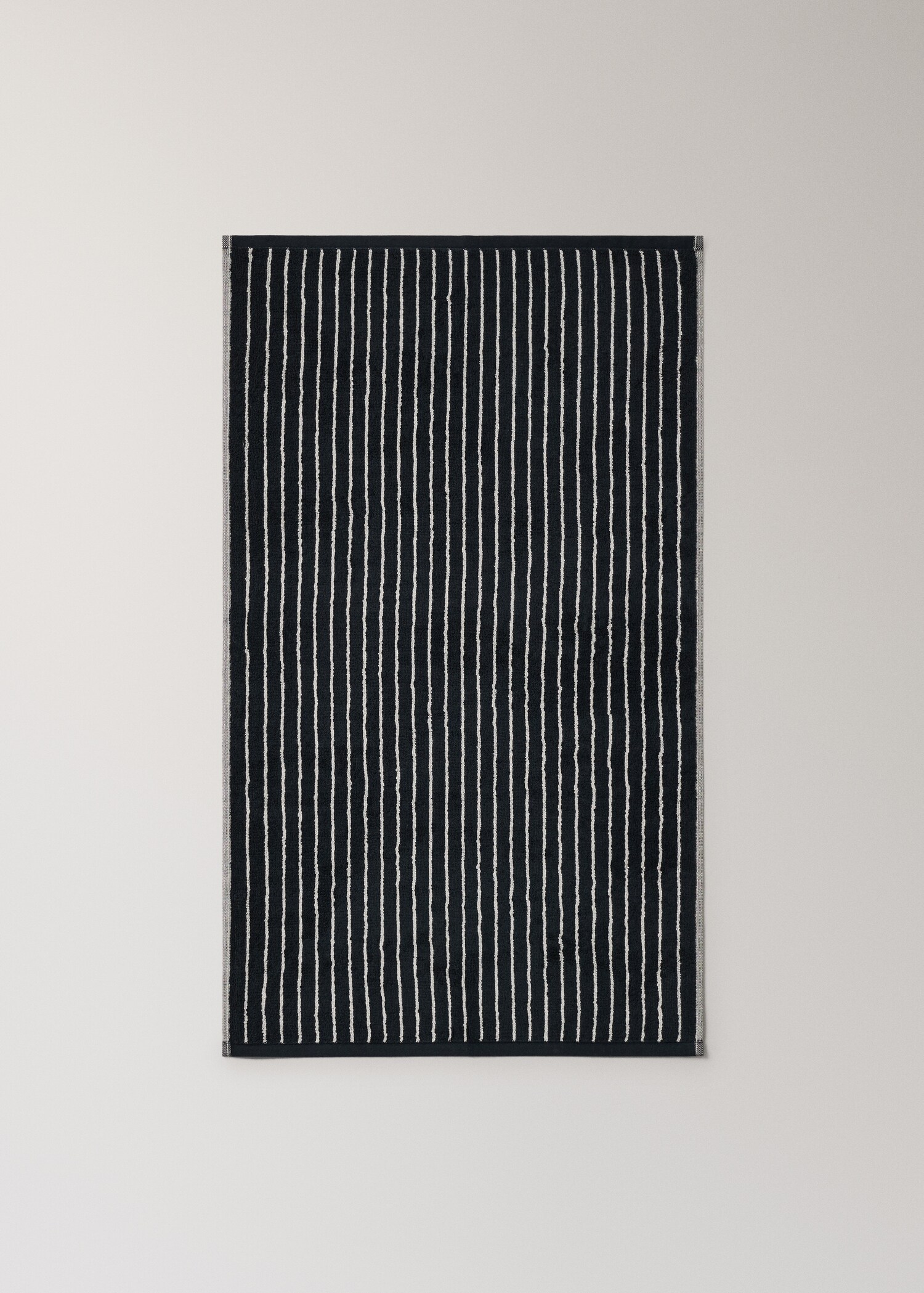 Two-tone striped cotton washcloth - Details of the article 4