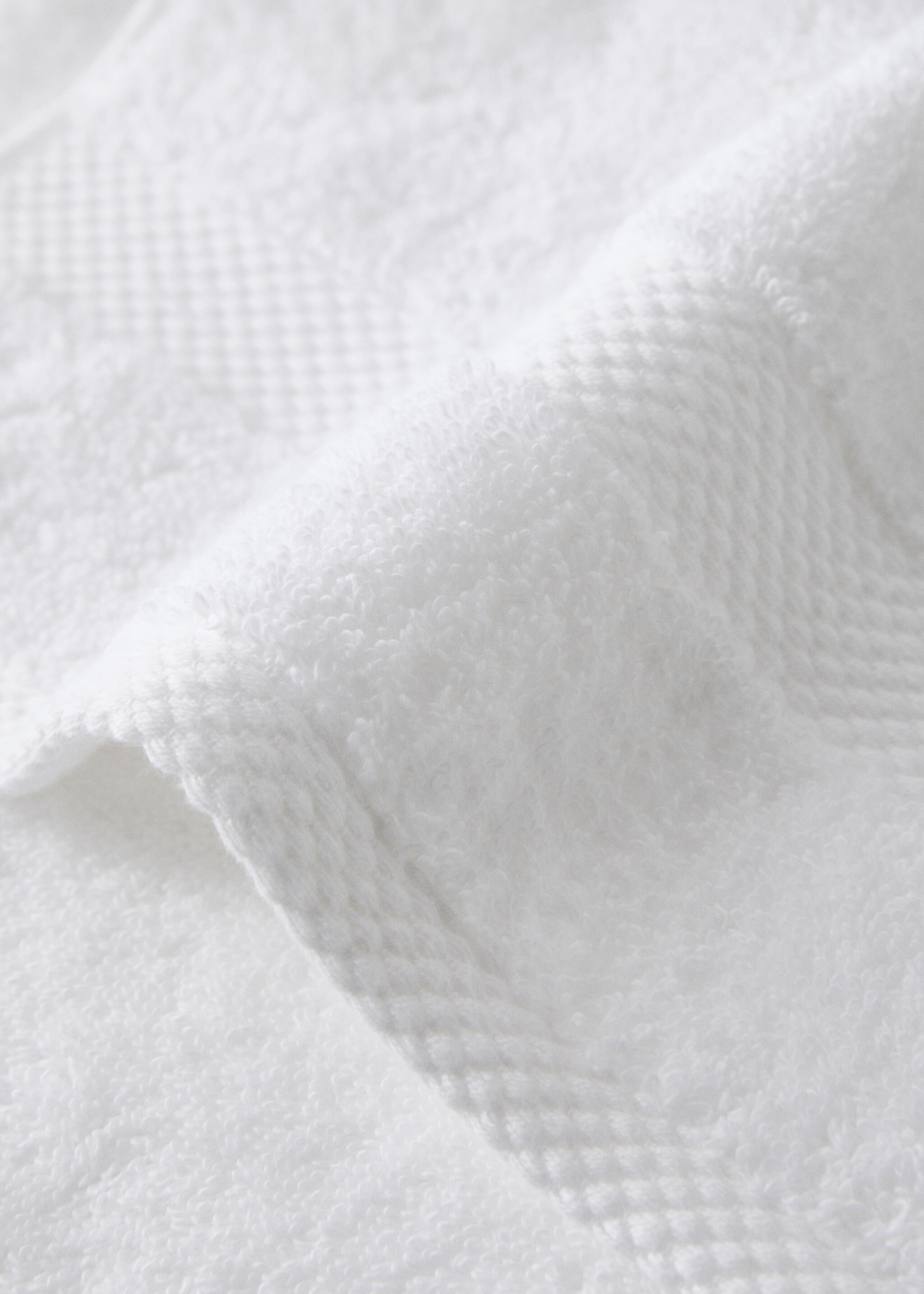 Extra-soft cotton face towel - Details of the article 1, White. Ref: 27011538-00.
