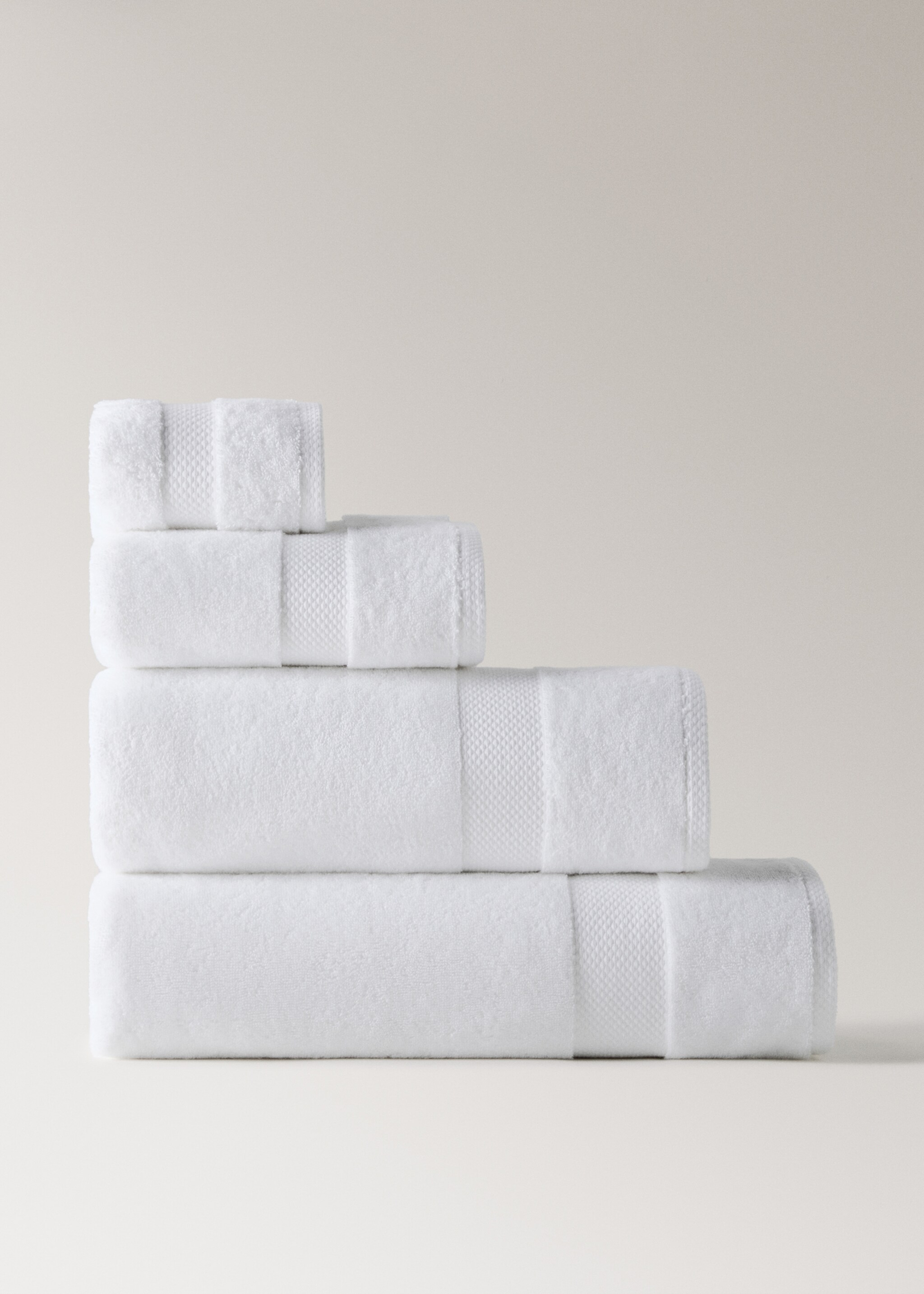 Extra-soft cotton hand towel - Article without model, White. Ref: 27011539-00.
