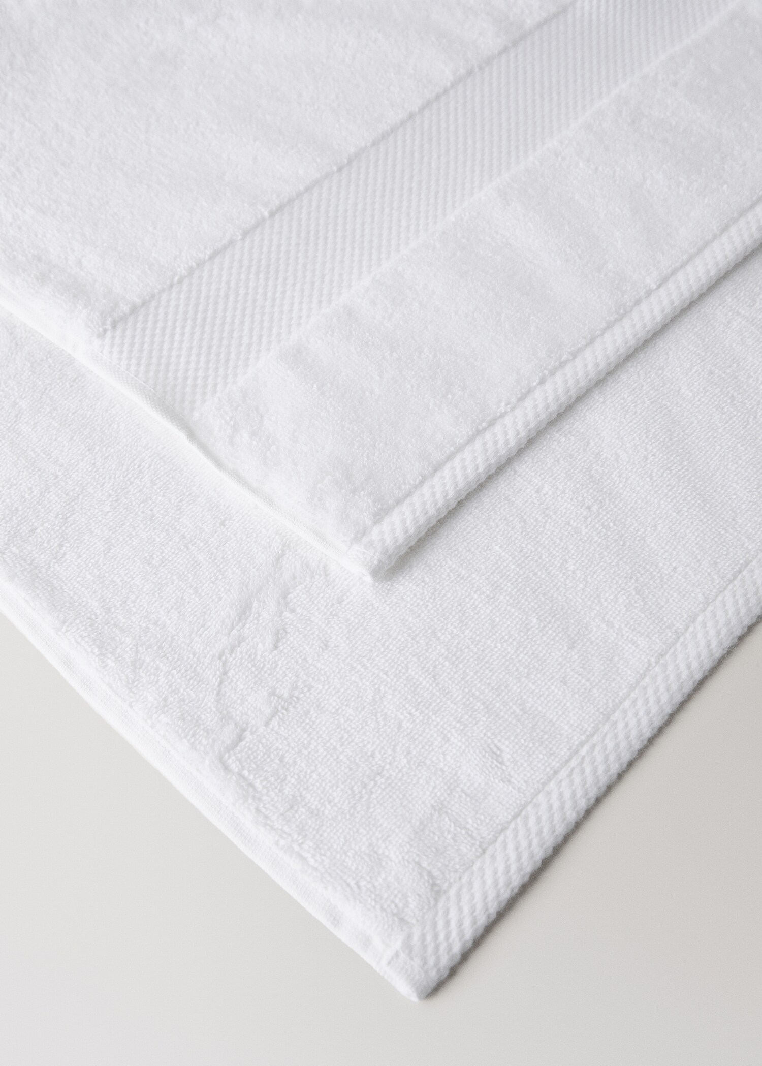 Extra-soft cotton bath towel - Details of the article 2