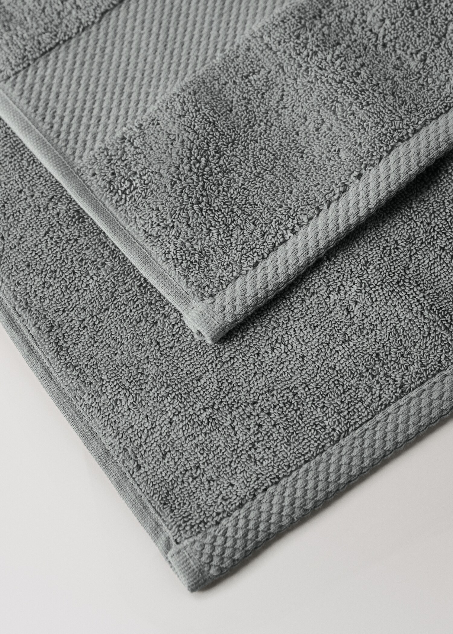 Extra-soft cotton bath towel - Details of the article 2
